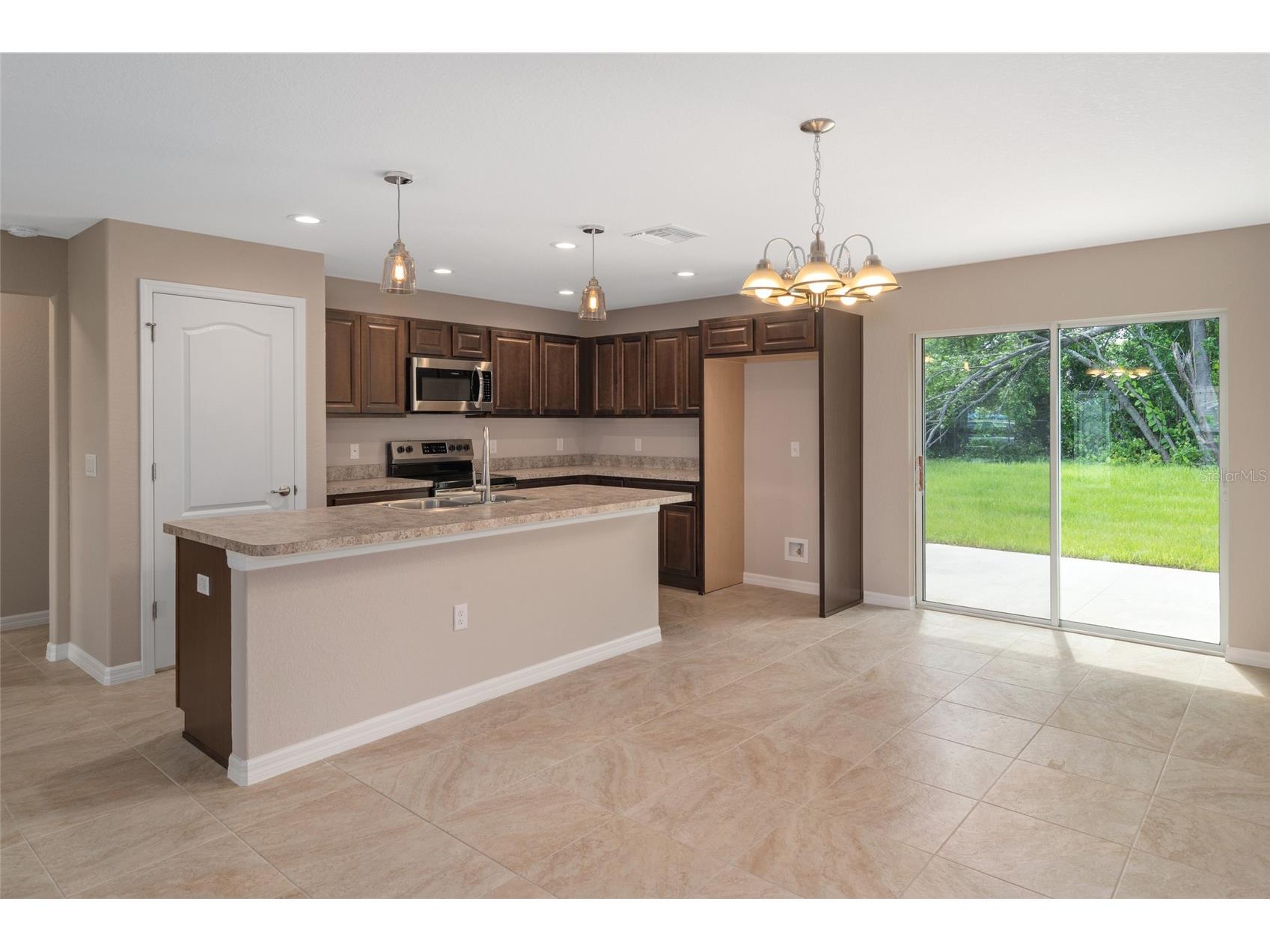 16476 Kakawi Road Brooksville FL 34614 W7885867 image4