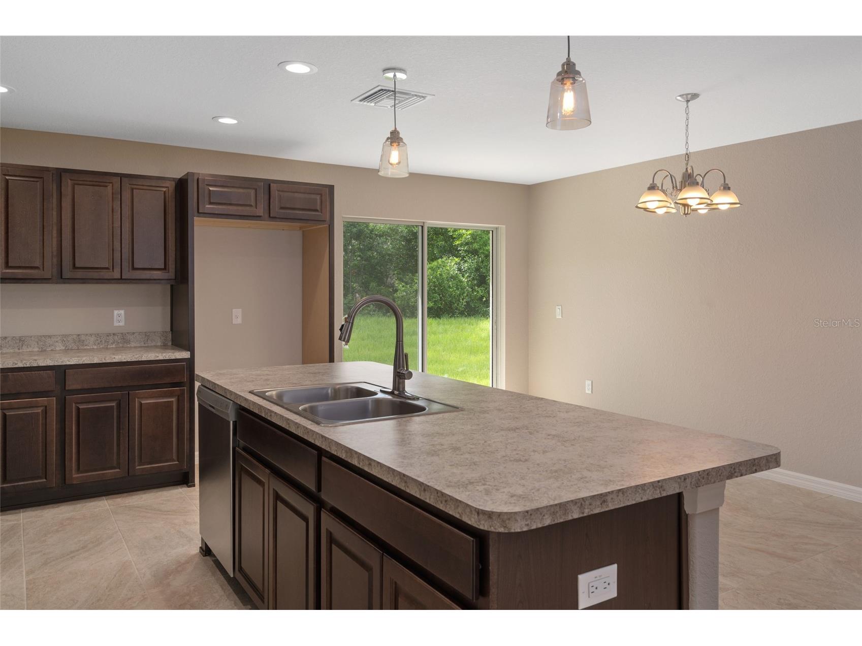 16476 Kakawi Road Brooksville FL 34614 W7885867 image5