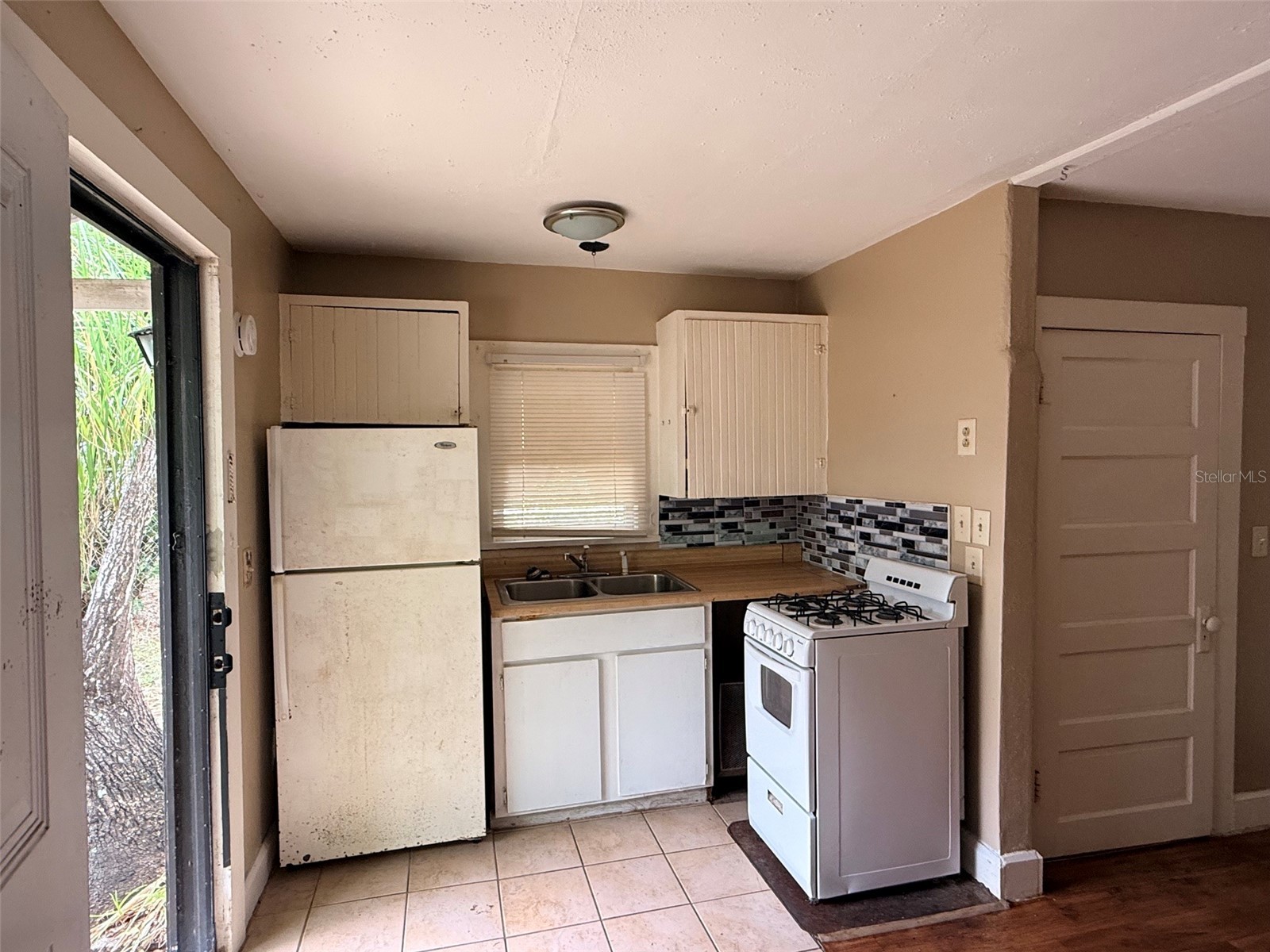 1648 27th Avenue N #2 Saint Petersburg FL 33713 TB8507311 image5