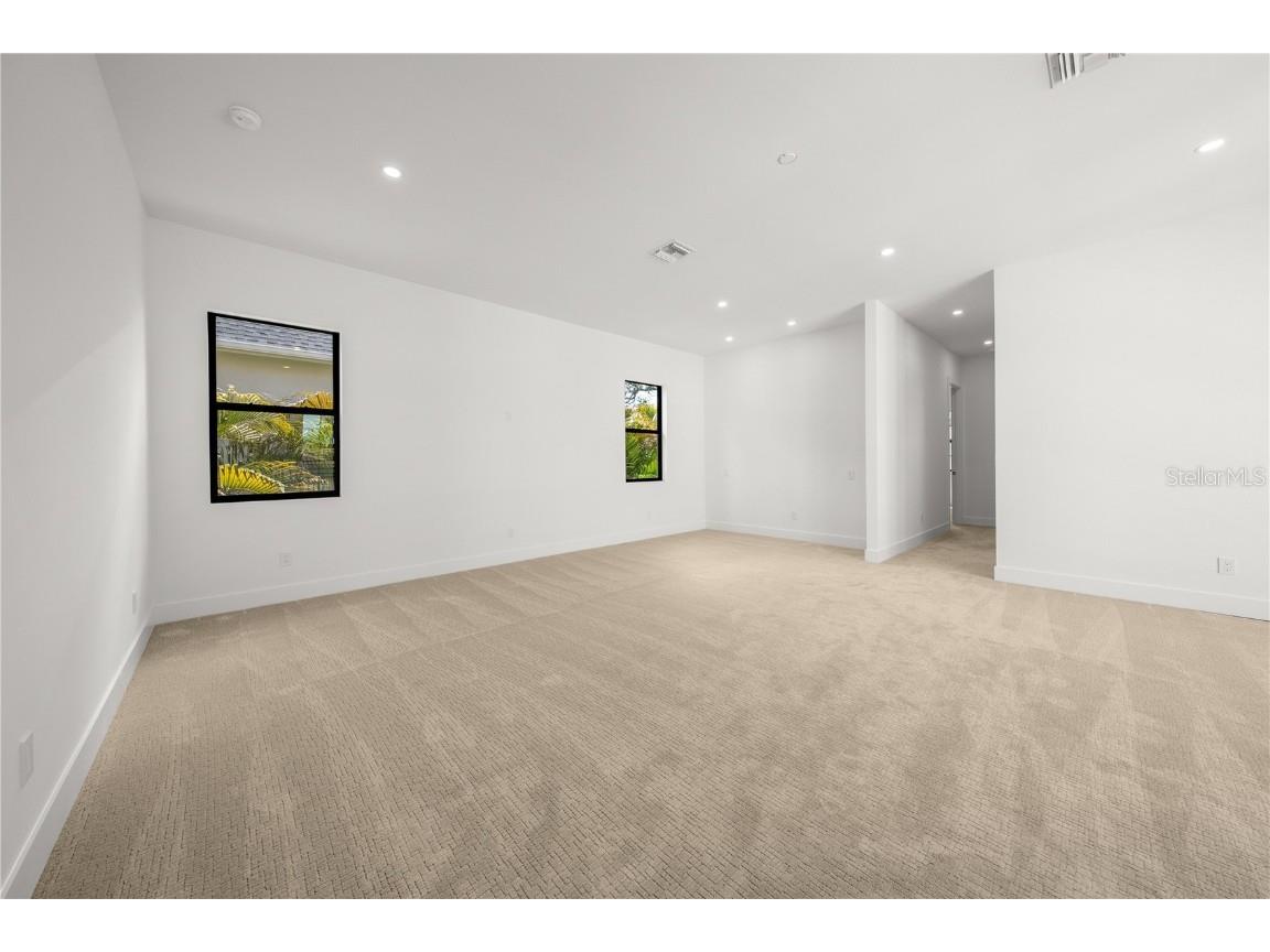 1648 Bonita Lane Sarasota FL 34239 A4664044 image31