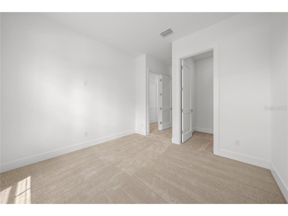 1648 Bonita Lane Sarasota FL 34239 A4664044 image40