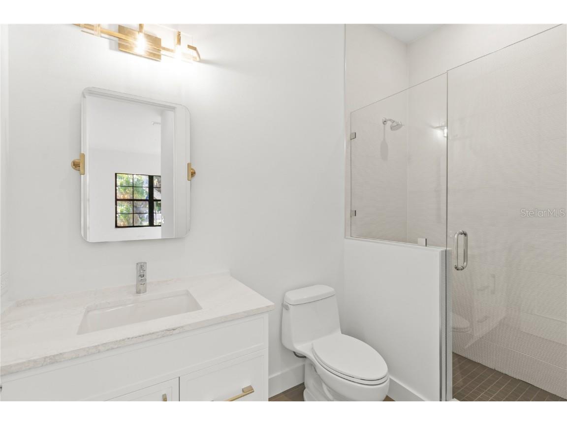 1648 Bonita Lane Sarasota FL 34239 A4664044 image41