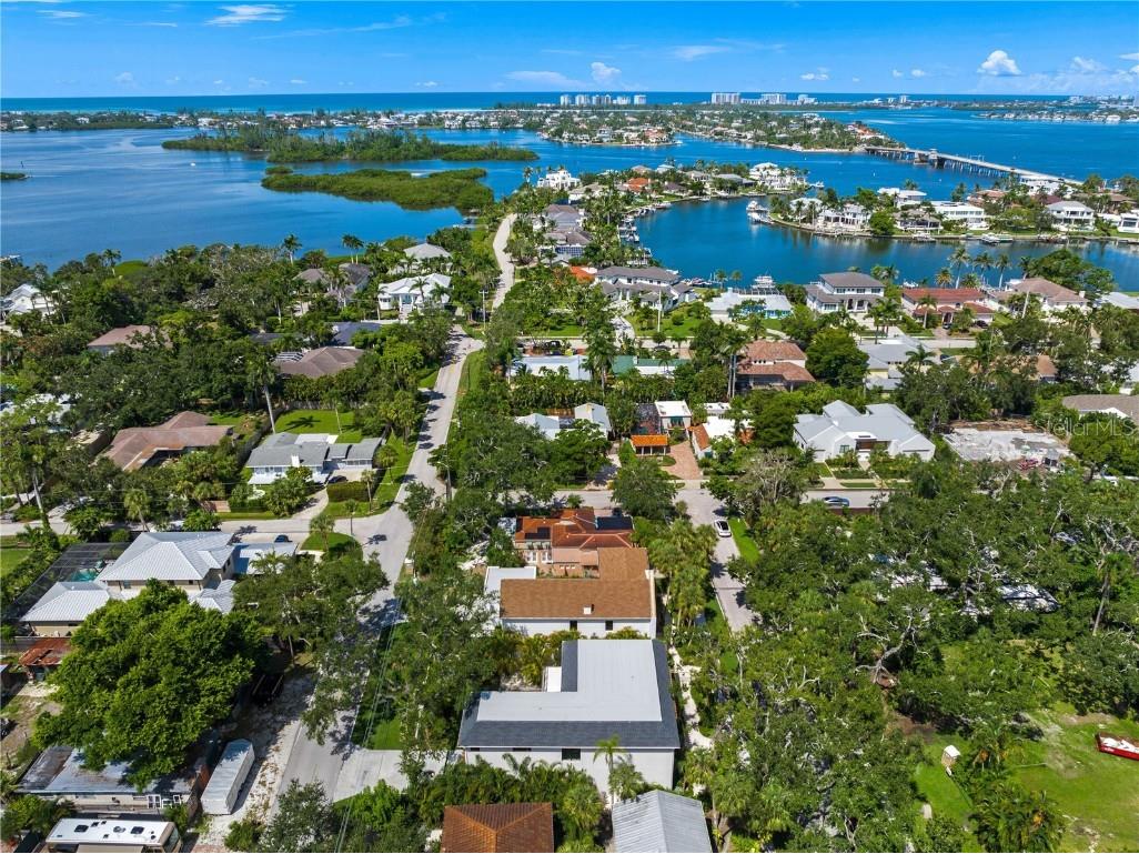 1648 Bonita Lane Sarasota FL 34239 A4664044 image57