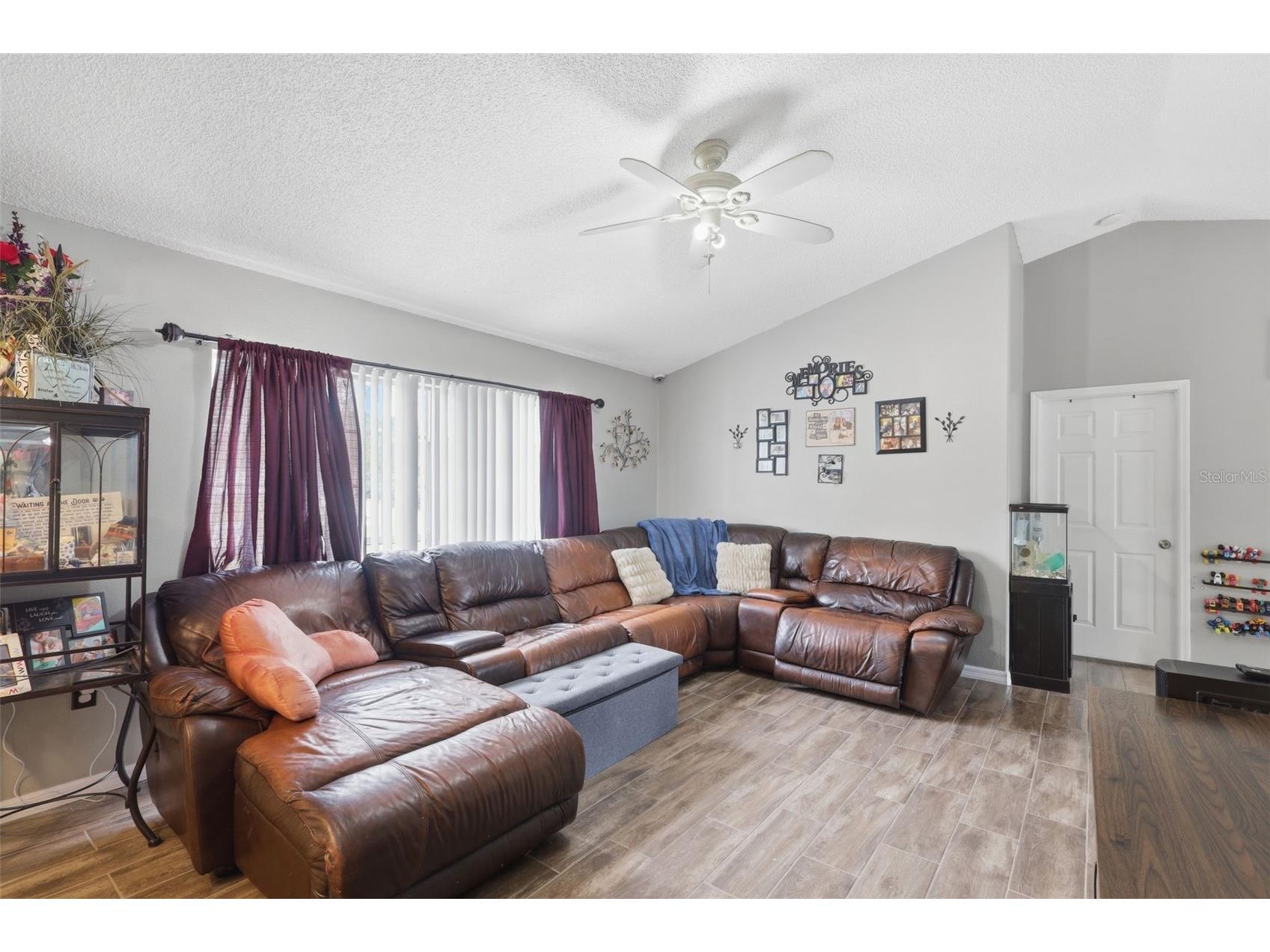 1648 Gregory Drive Deltona FL 32738 V4948440 image6