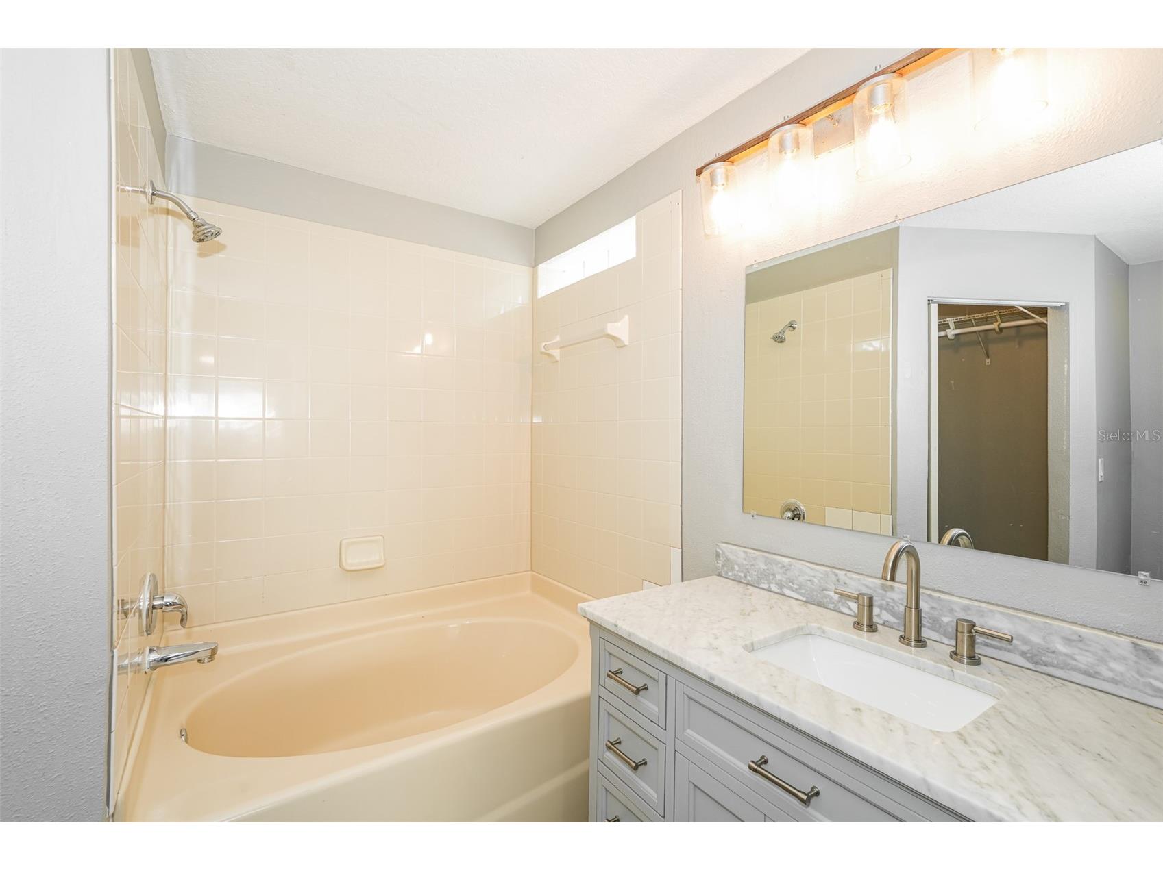 1648 Harbor Oaks Drive Tarpon Springs FL 34689 TB8507810 image18