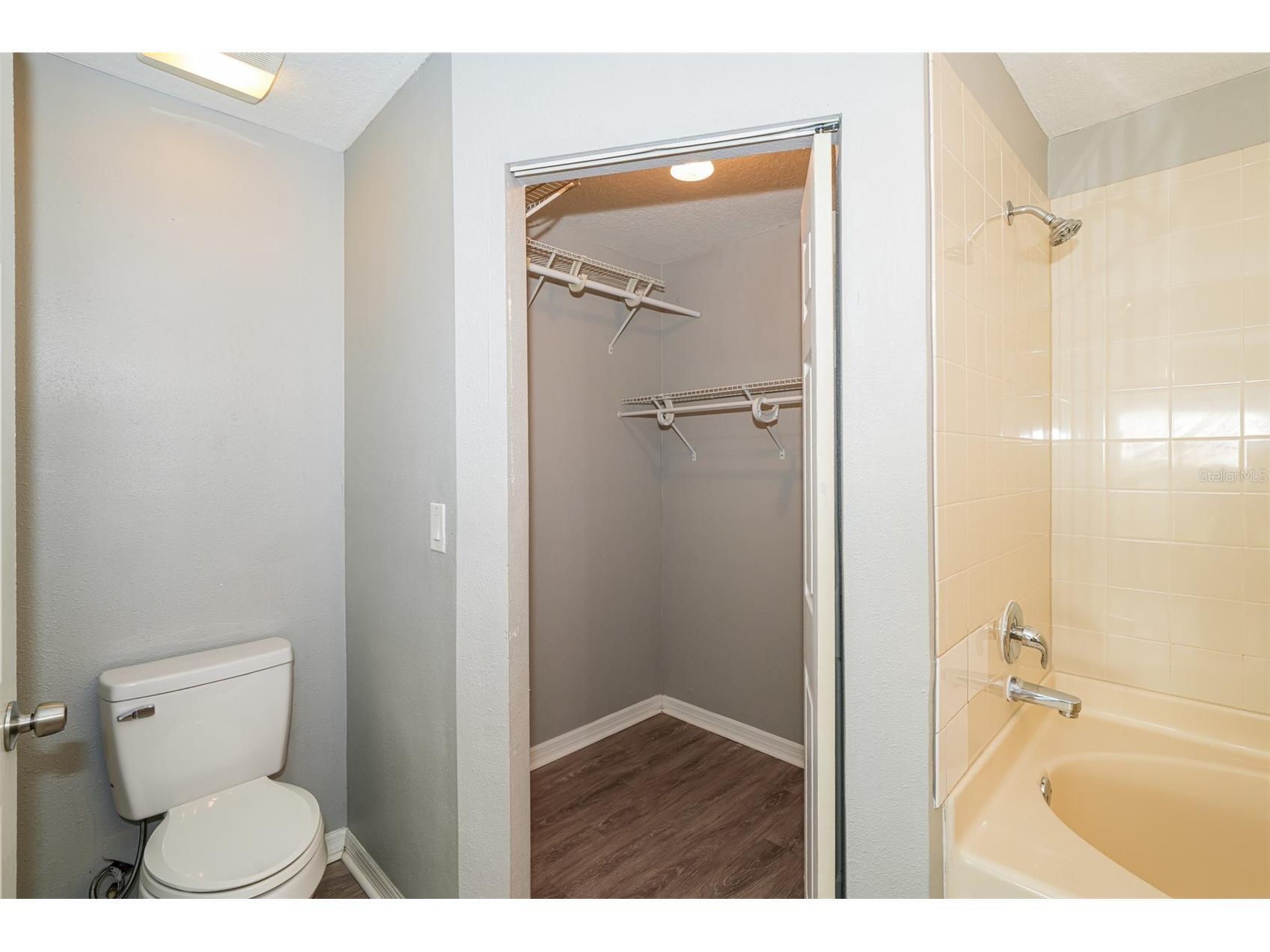 1648 Harbor Oaks Drive Tarpon Springs FL 34689 TB8507810 image19