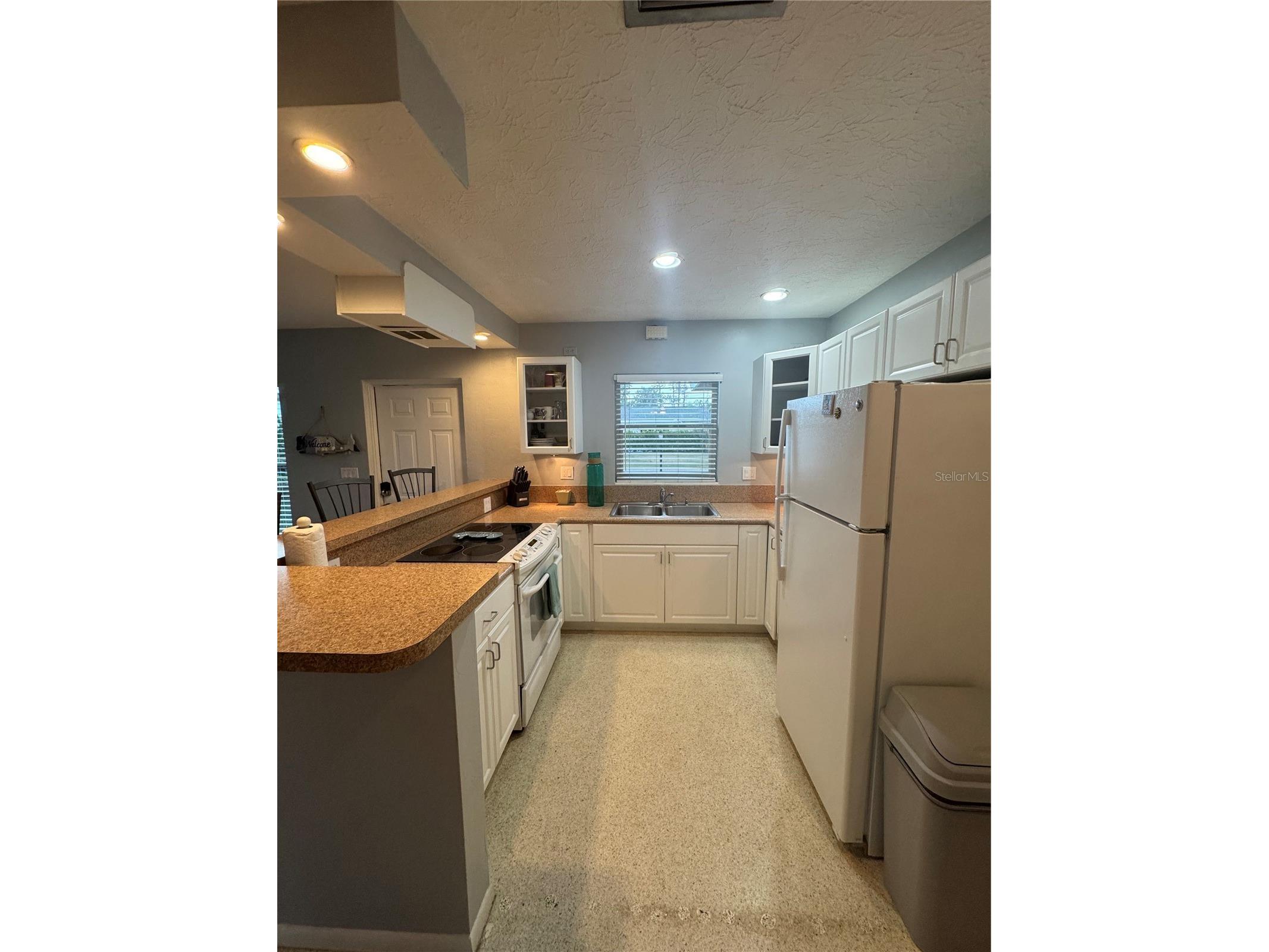1648 Idle Lane Sarasota FL 34231 A4680338 image17