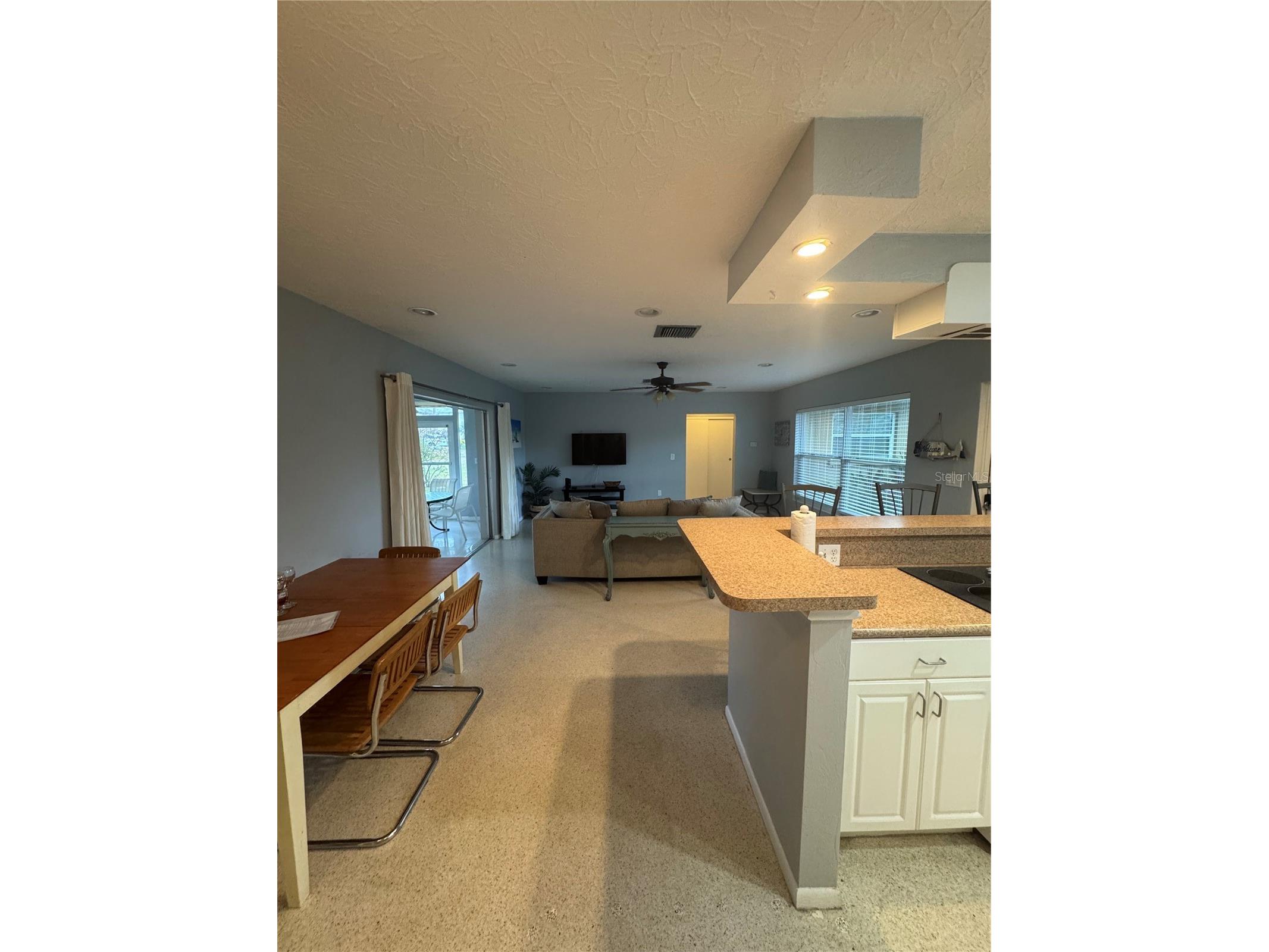 1648 Idle Lane Sarasota FL 34231 A4680338 image23