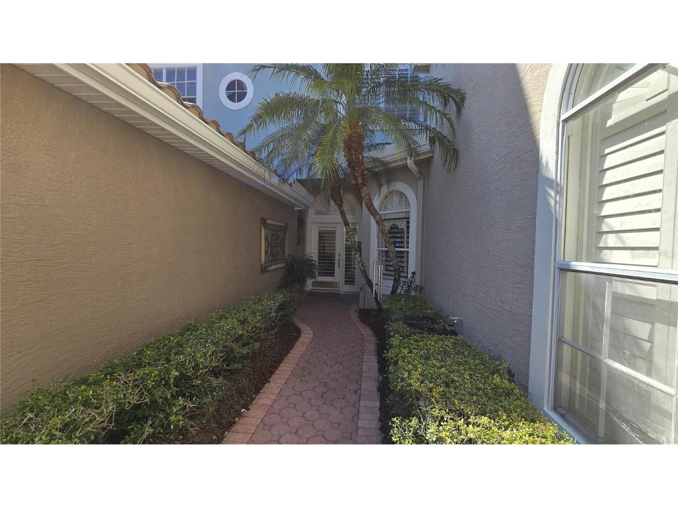 1648 Lago Vista Boulevard Palm Harbor FL 34685 - LAKE TARPON T3507489 image3