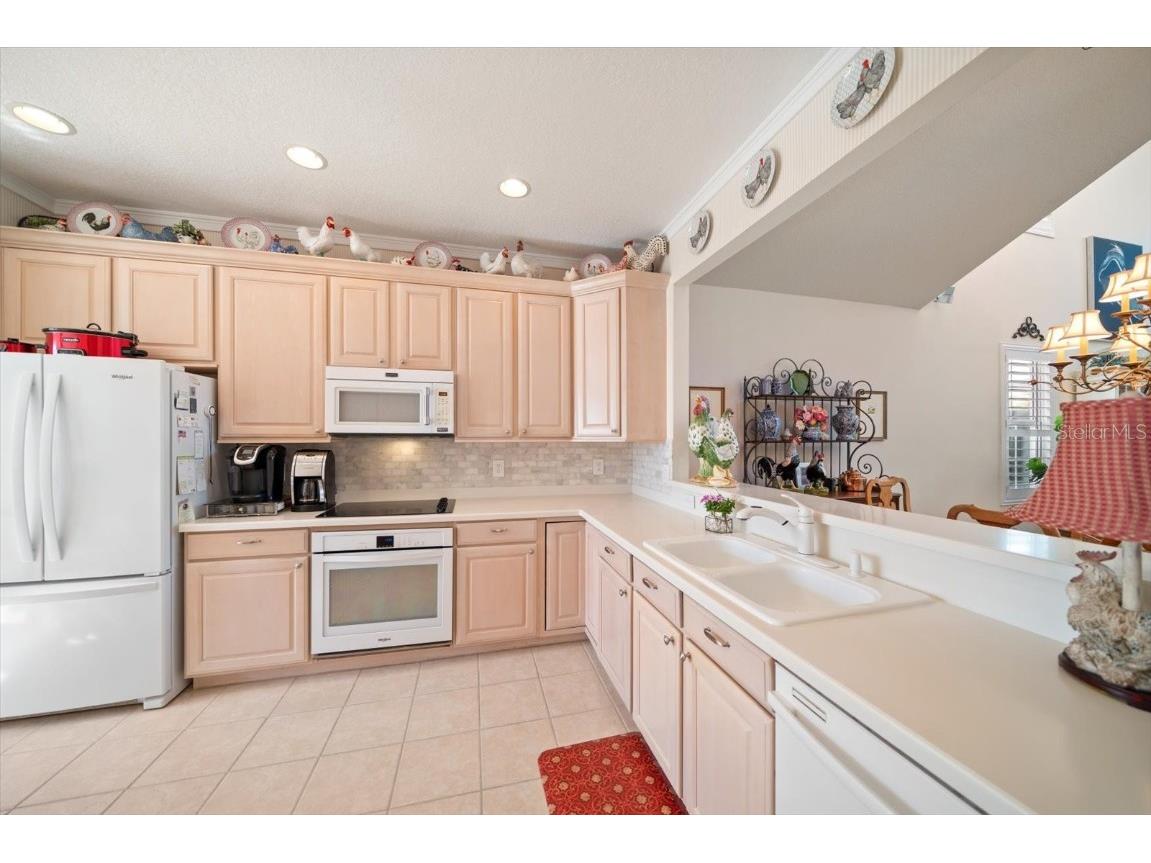 1648 Sand Key Estates Court Clearwater Beach FL 33767 - INTRACOASTAL TB8445158 image17