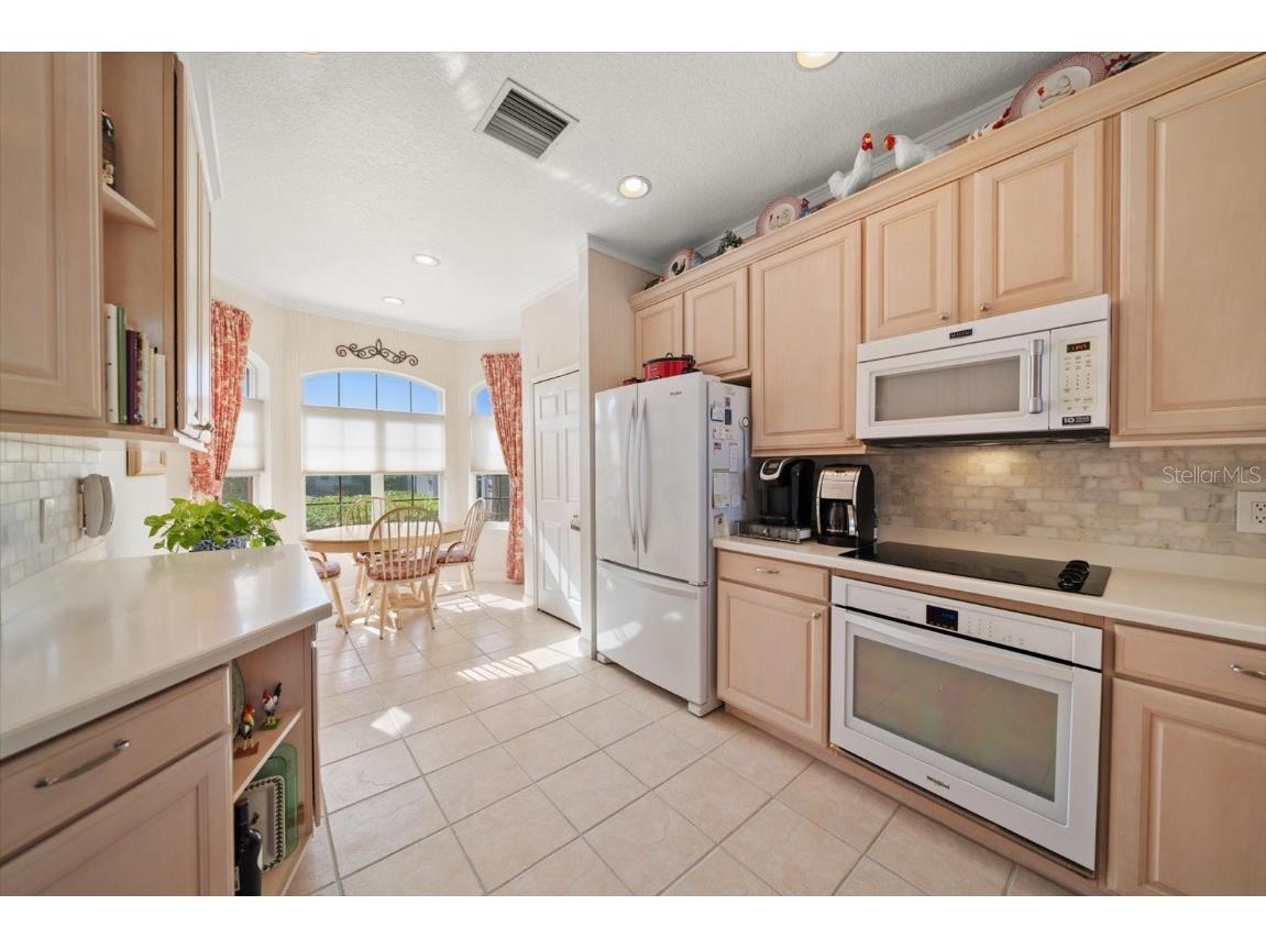 1648 Sand Key Estates Court Clearwater Beach FL 33767 - INTRACOASTAL TB8445158 image18