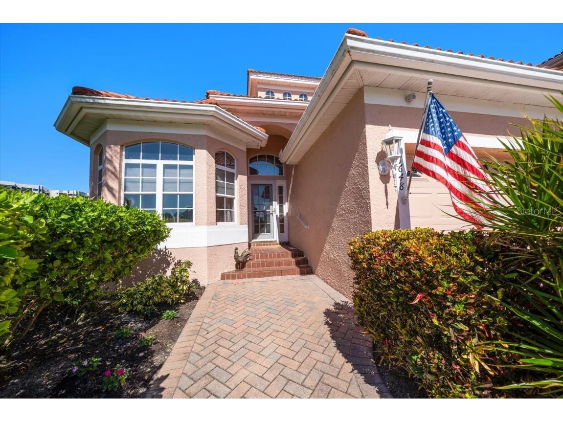 1648 Sand Key Estates Court Clearwater Beach FL 33767 - INTRACOASTAL TB8445158 image4