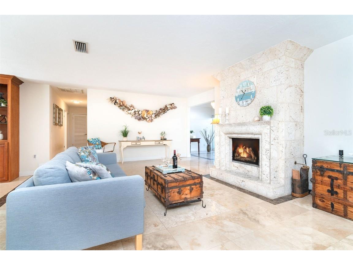 1648 Shelburne Lane Sarasota FL 34231 - AQUALANE CANAL D6144951 image10