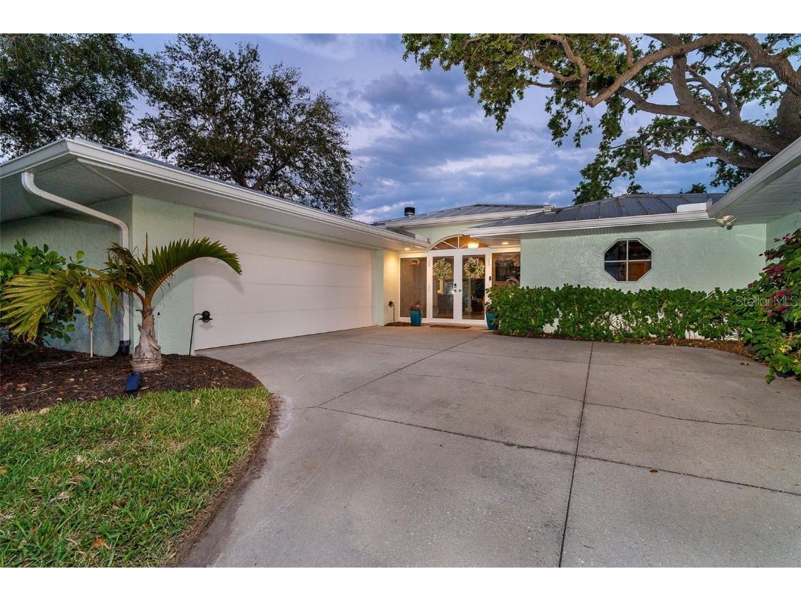 1648 Shelburne Lane Sarasota FL 34231 - AQUALANE CANAL D6144951 image61