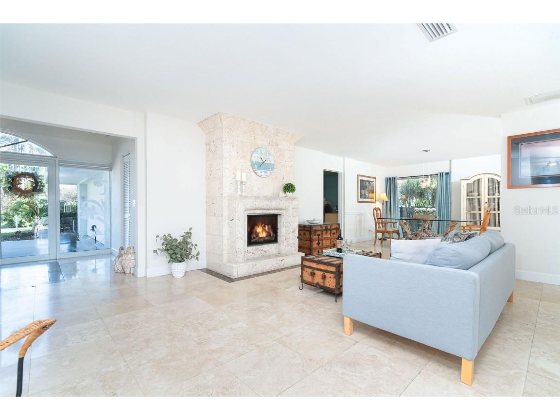 1648 Shelburne Lane Sarasota FL 34231 - AQUALANE CANAL D6144951 image9