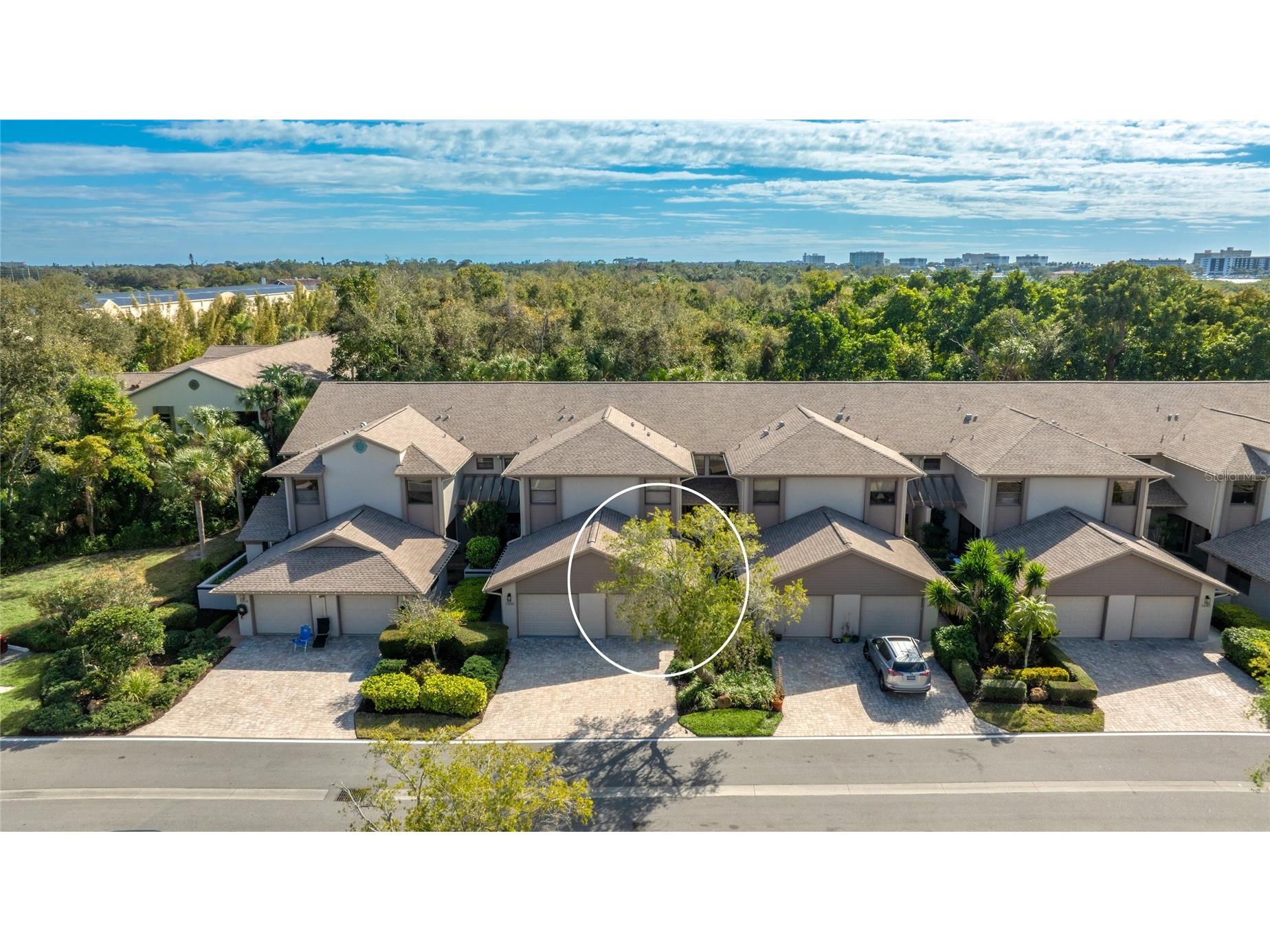 1648 Starling Drive #202 Sarasota FL 34231 A4680410 image1