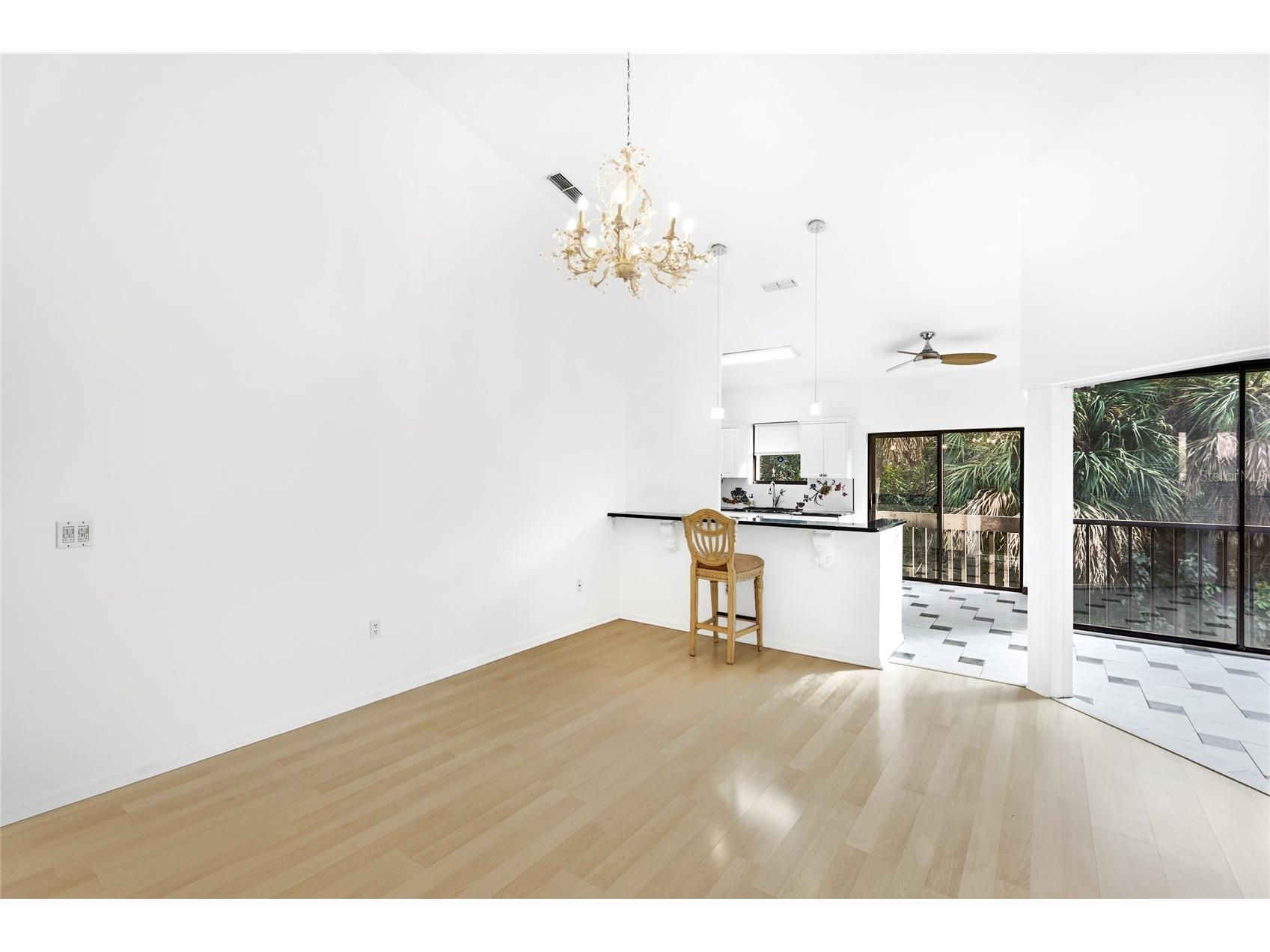 1648 Starling Drive #202 Sarasota FL 34231 A4680410 image11
