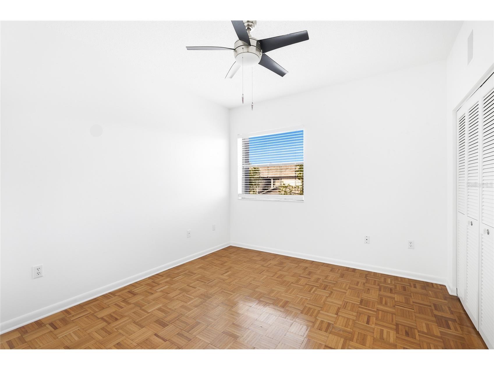 1648 Starling Drive #202 Sarasota FL 34231 A4680410 image28