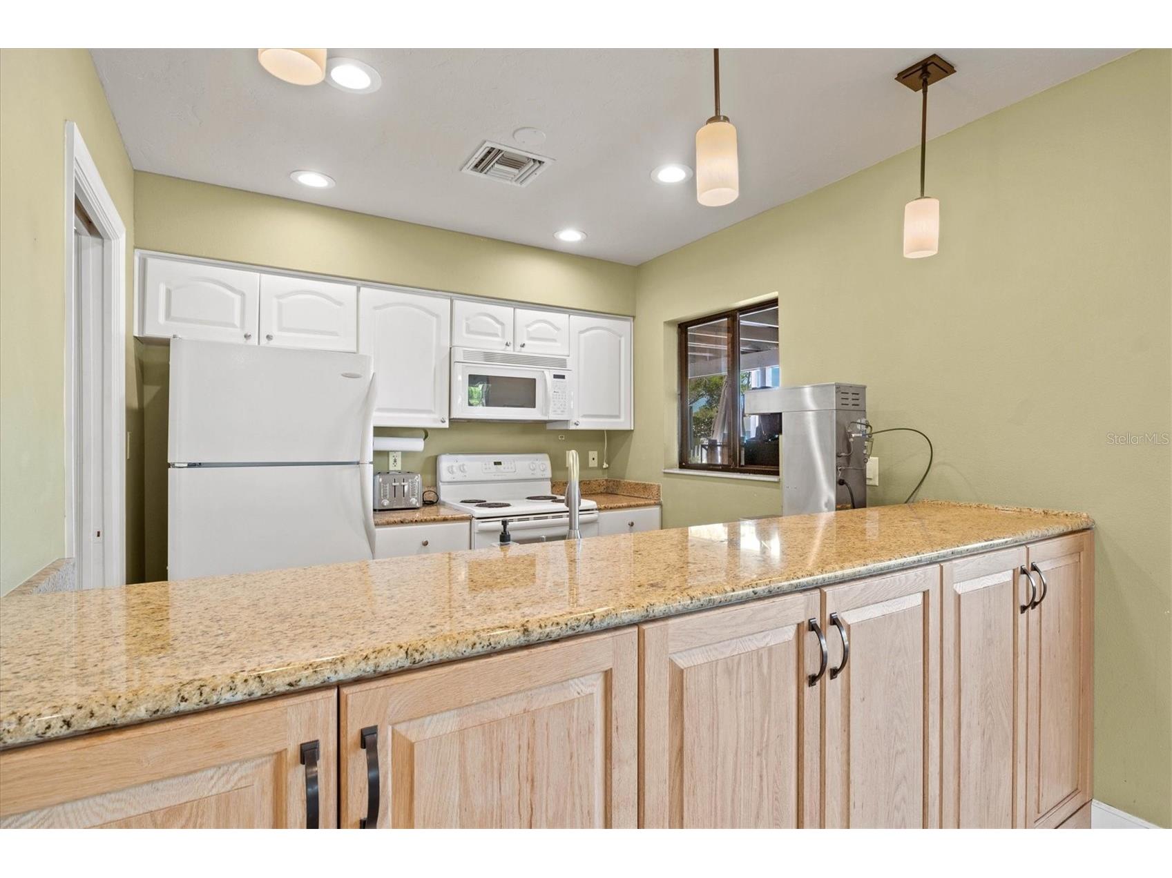 1648 Starling Drive #202 Sarasota FL 34231 A4680410 image43