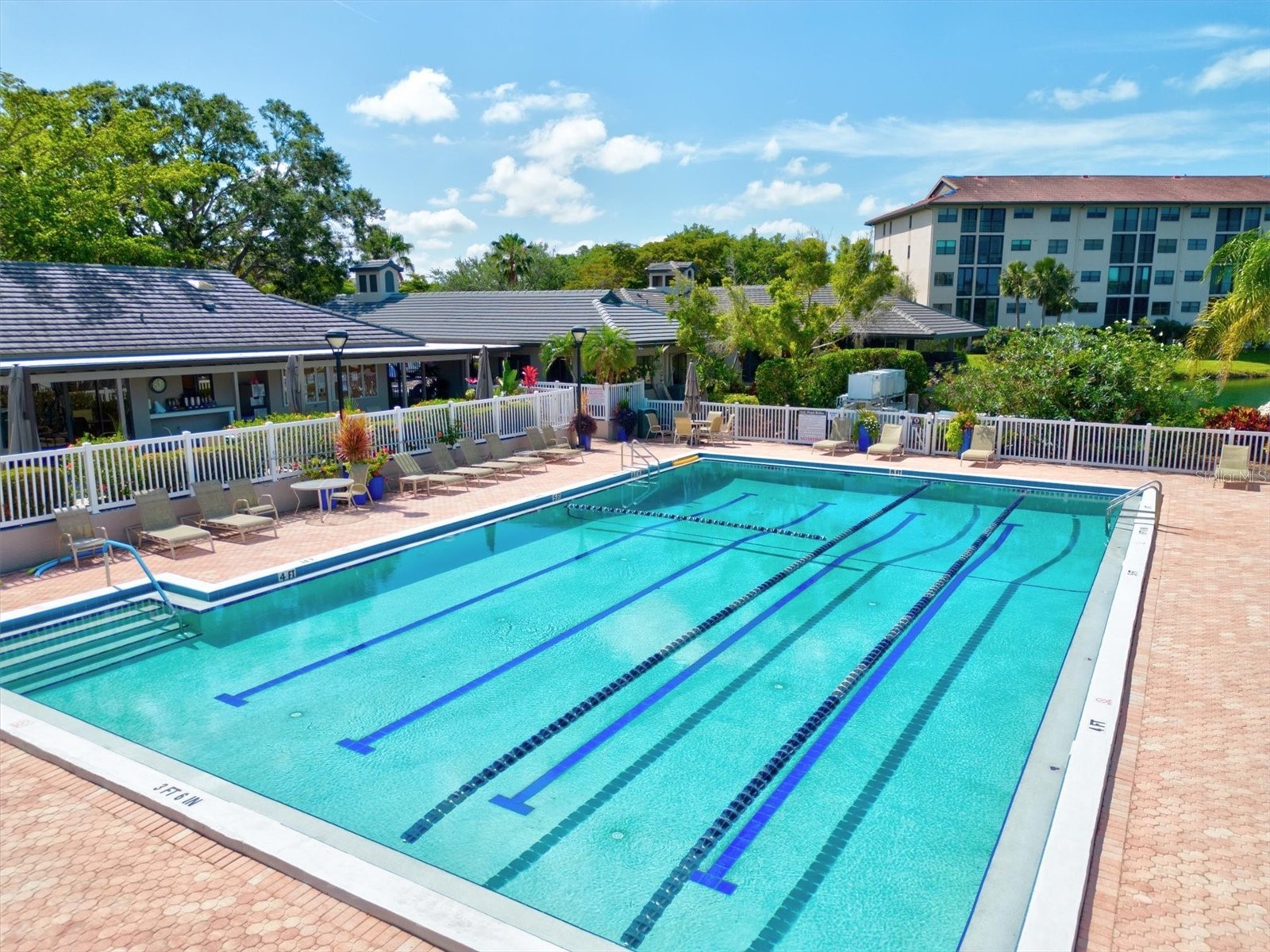 1648 Starling Drive #202 Sarasota FL 34231 A4680410 image51