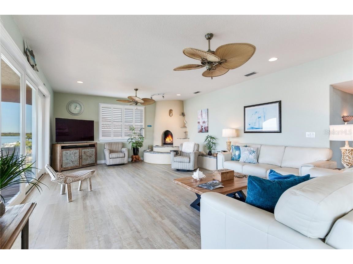 16480 Redington Drive Redington Beach FL 33708 TB8454521 image19