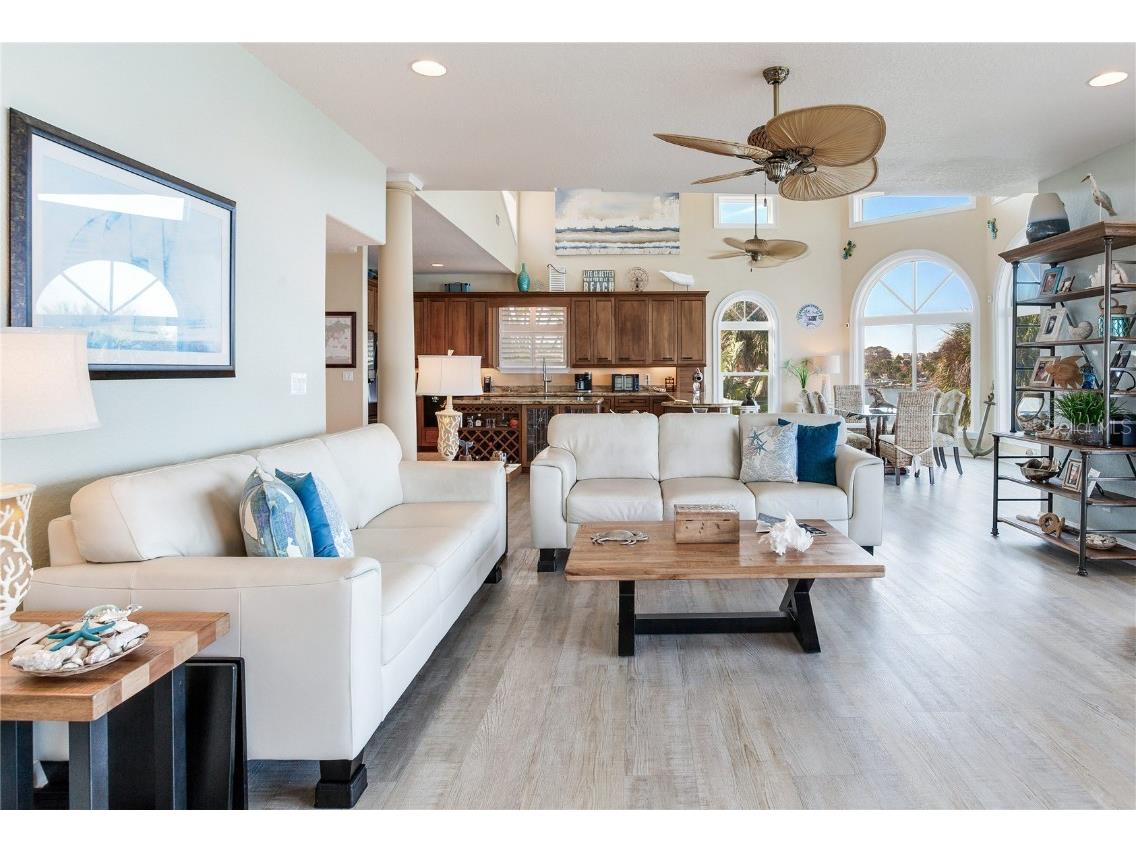 16480 Redington Drive Redington Beach FL 33708 TB8454521 image26