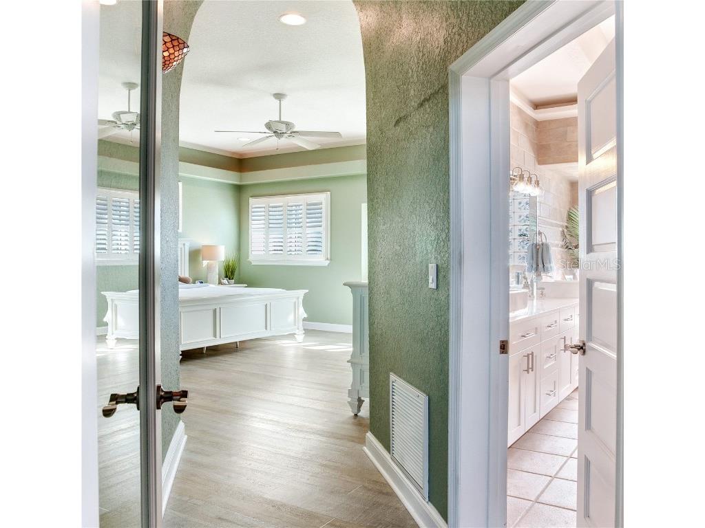 16480 Redington Drive Redington Beach FL 33708 TB8454521 image27