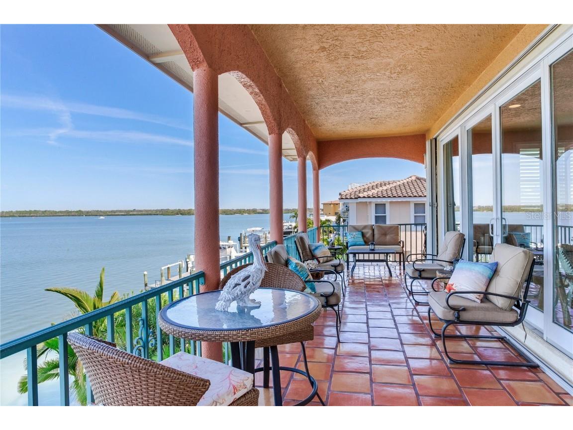 16480 Redington Drive Redington Beach FL 33708 TB8454521 image3