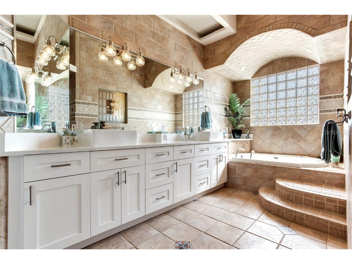 16480 Redington Drive Redington Beach FL 33708 TB8454521 image35