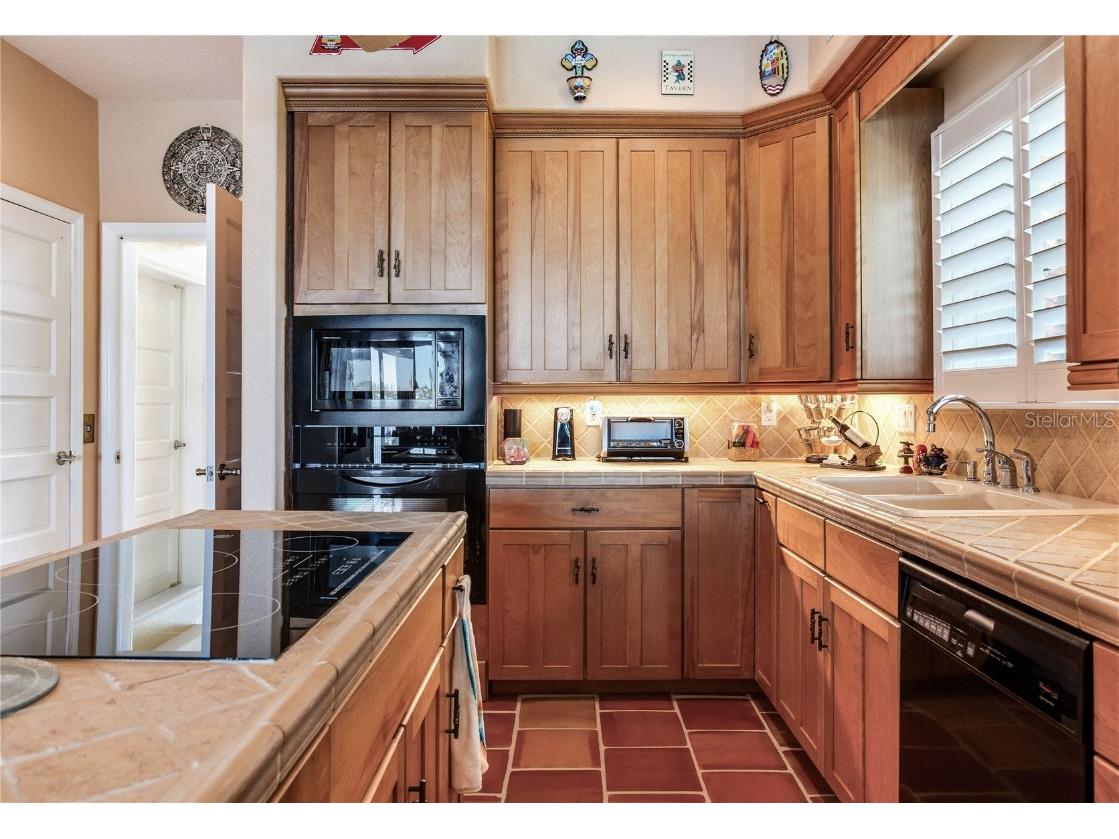 16480 Redington Drive Redington Beach FL 33708 TB8454521 image46