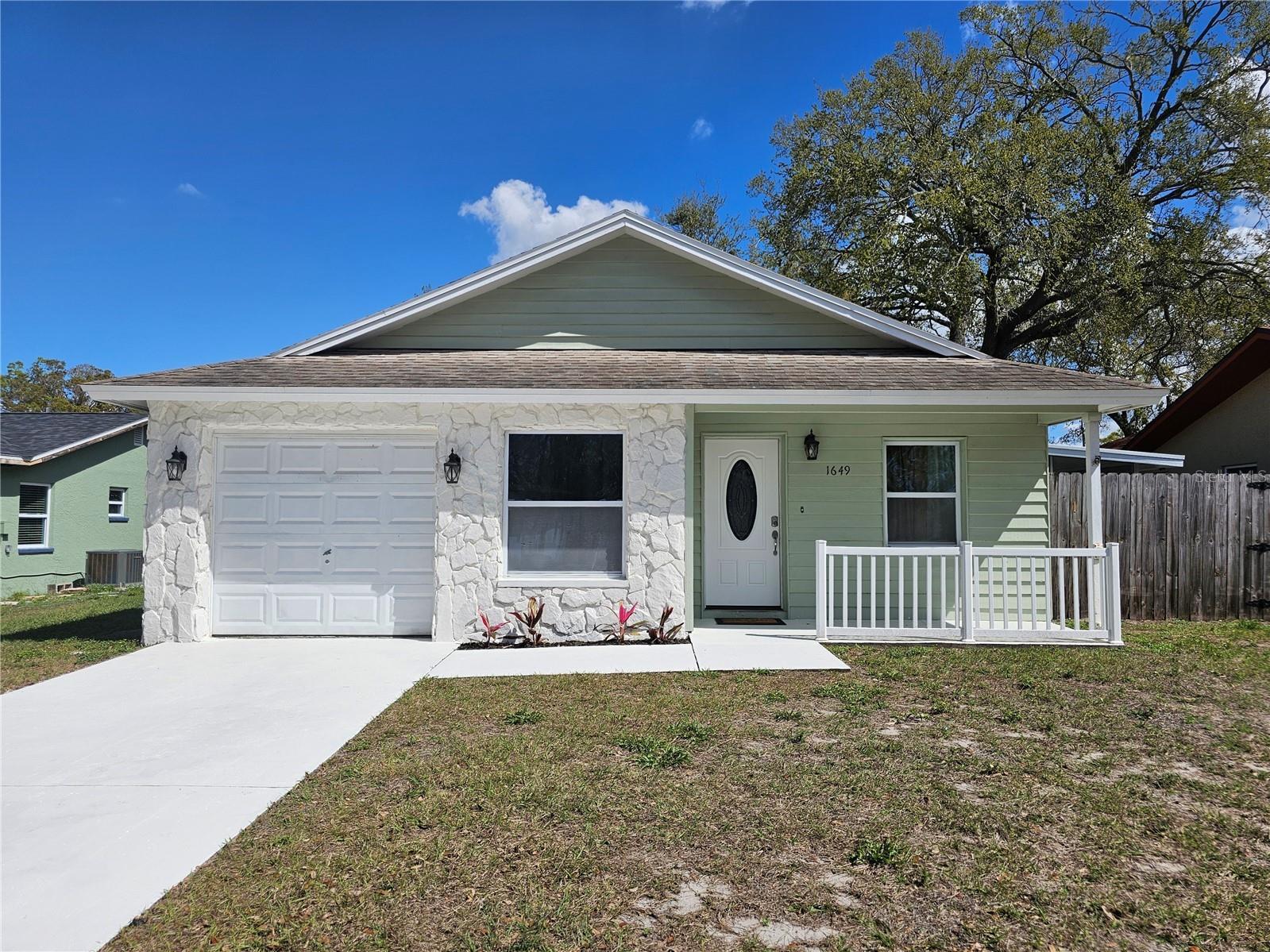 1649 12th Street SW Largo FL 33778 TB8483069 image1