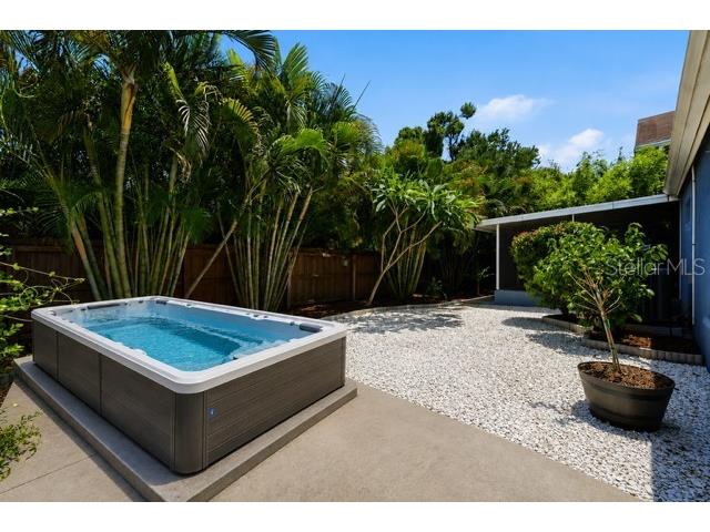 1649 8th Street Sarasota FL 34236 A4695133 image32