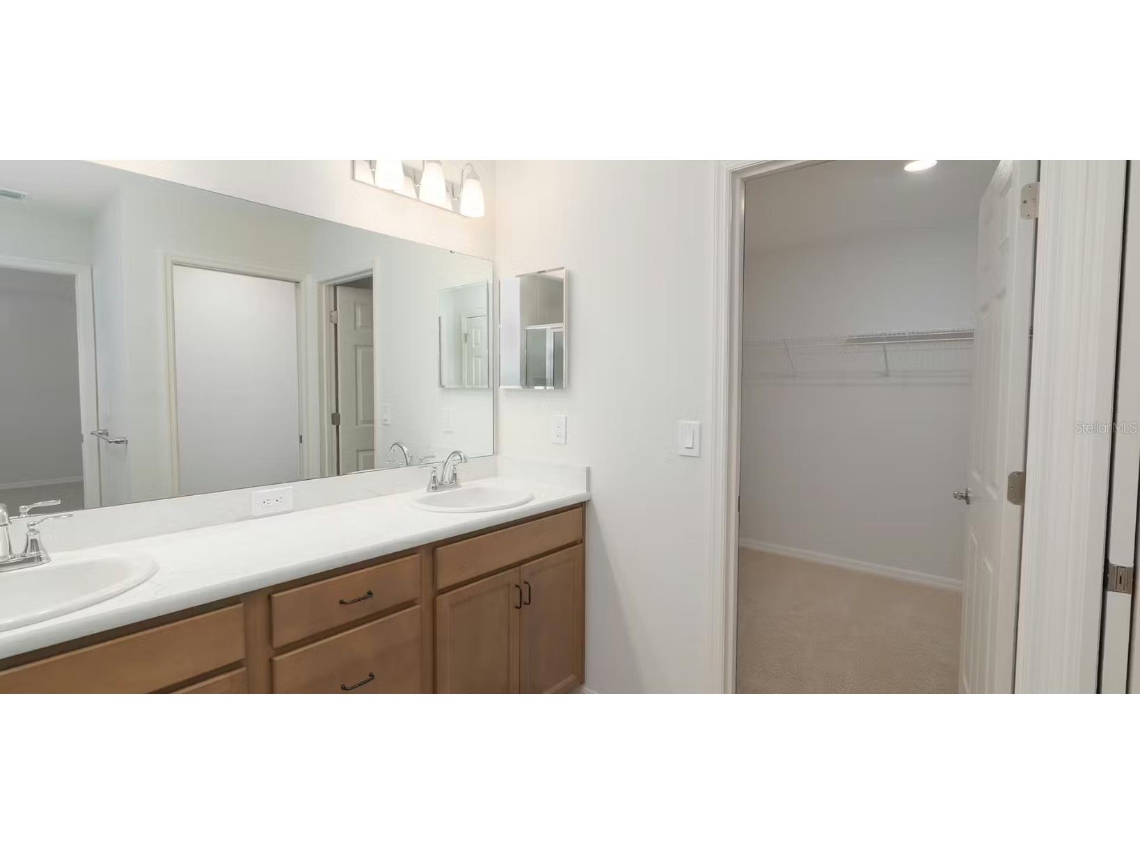 1649 Astrid Road Davenport FL 33837 L4957652 image3