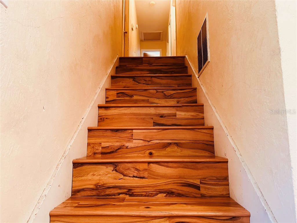 1649 E Shangri La Drive Daytona Beach FL 32119 V4945713 image14