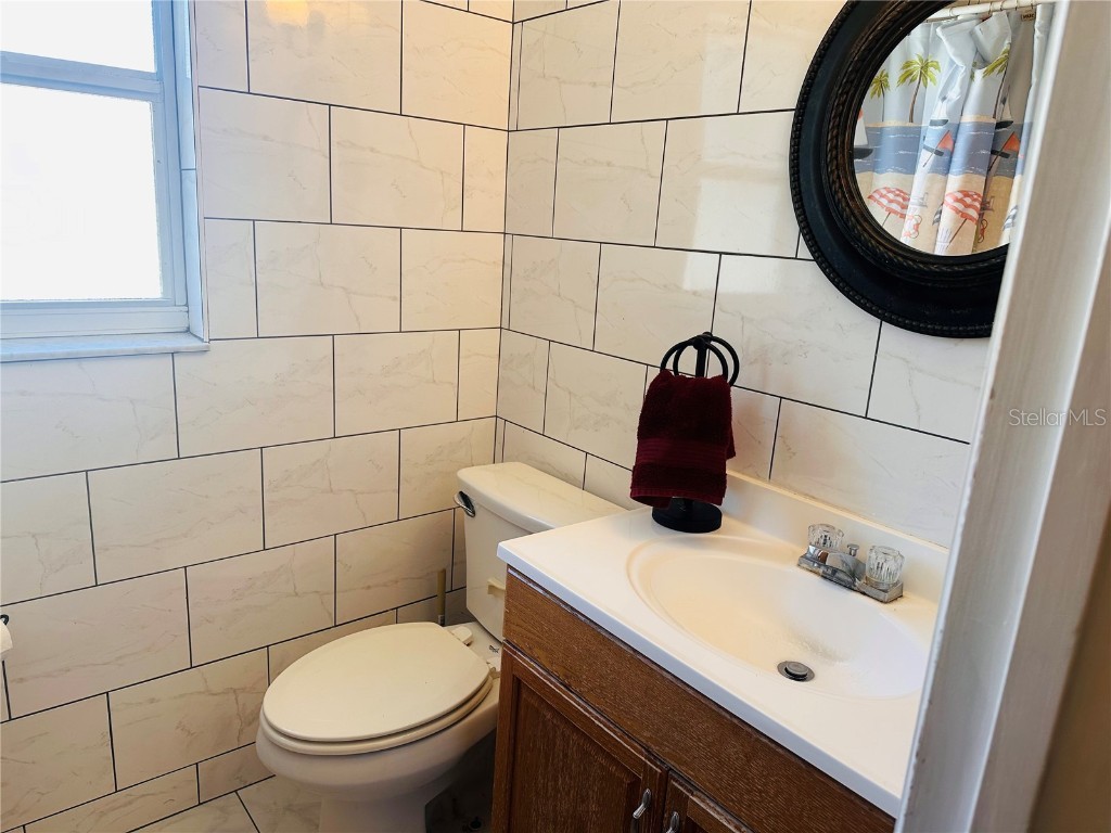 1649 E Shangri La Drive Daytona Beach FL 32119 V4945713 image15