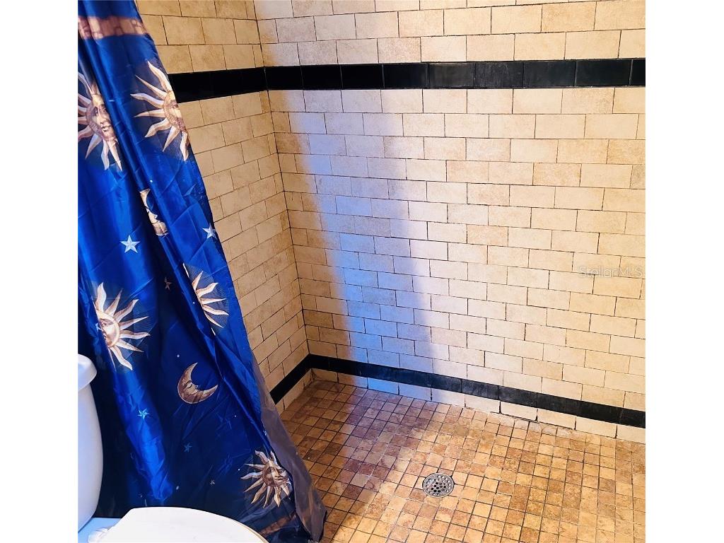 1649 E Shangri La Drive Daytona Beach FL 32119 V4945713 image17