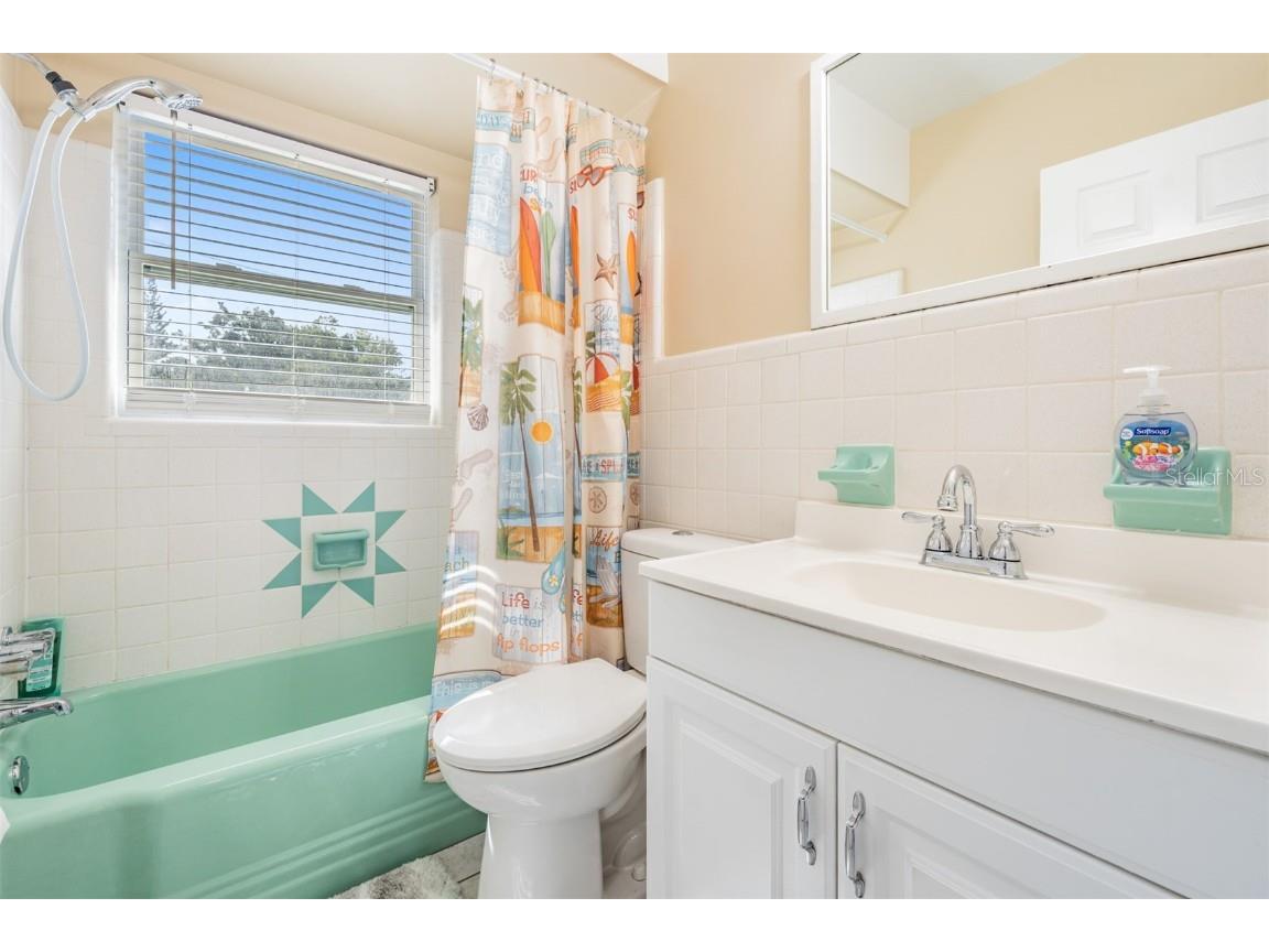 1649 Gladys Street Largo FL 33774 TB8415794 image20