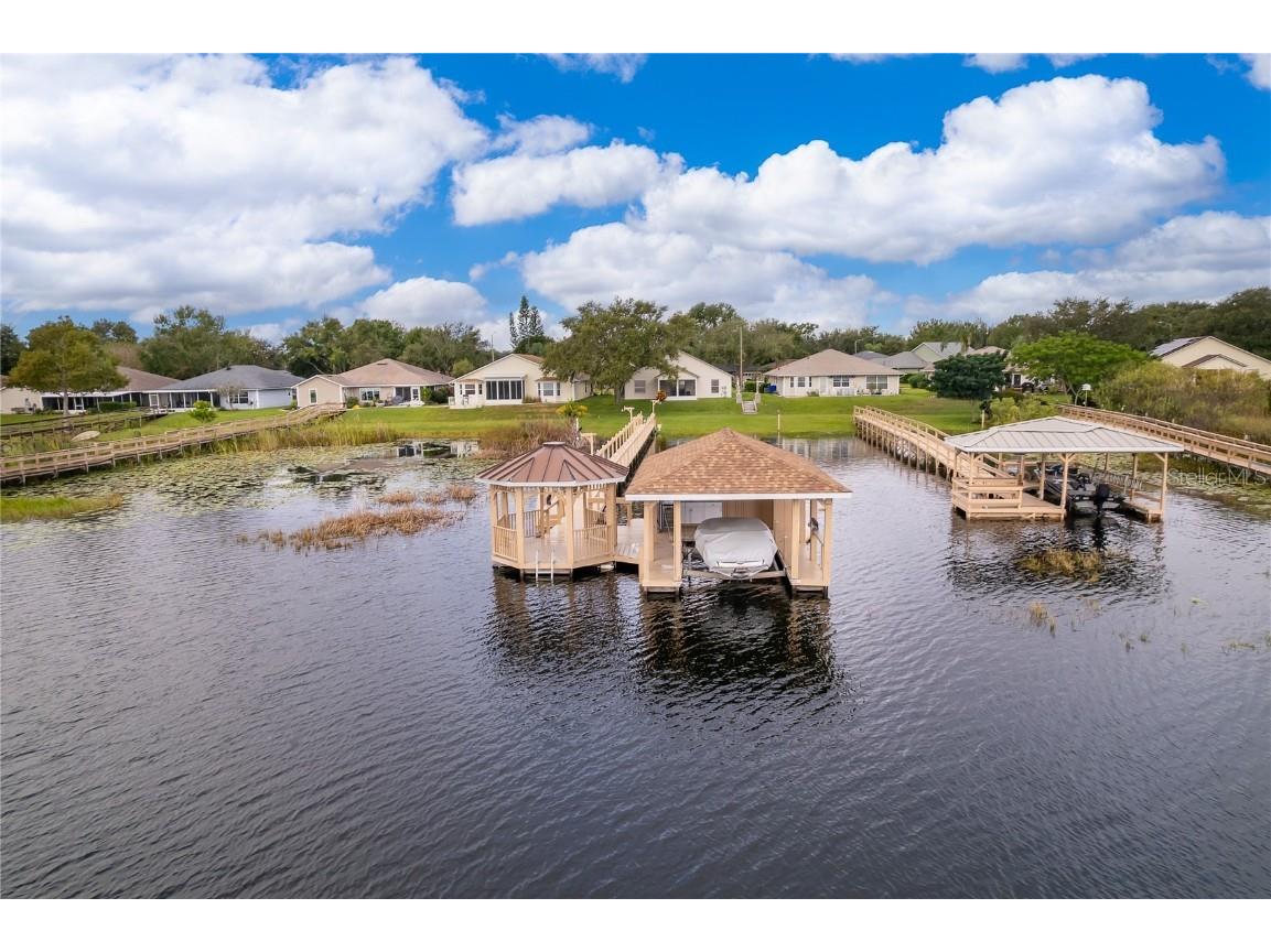 1649 Lake Villa Drive Tavares FL 32778 - LAKE SAUNDERS G5104559 image1