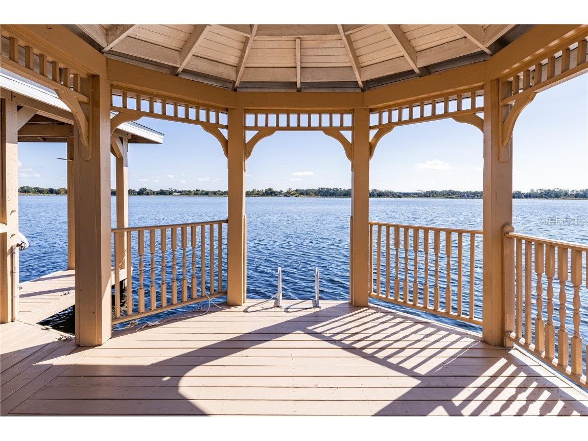 1649 Lake Villa Drive Tavares FL 32778 - LAKE SAUNDERS G5104559 image32