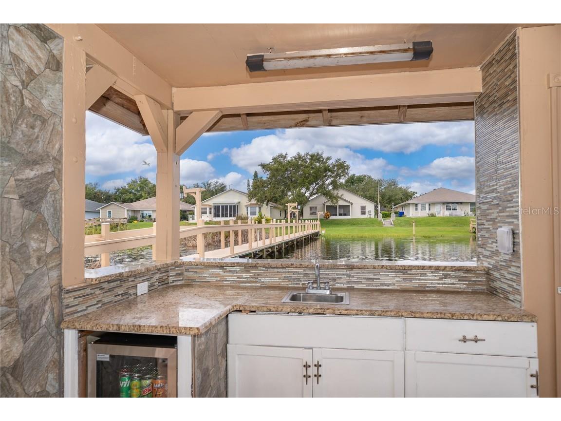 1649 Lake Villa Drive Tavares FL 32778 - LAKE SAUNDERS G5104559 image6