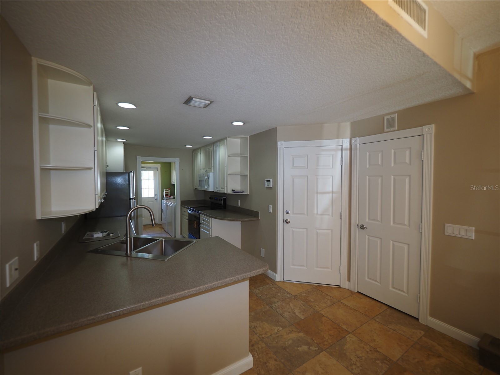 1649 Napoli Drive W Sarasota FL 34232 A4689443 image4