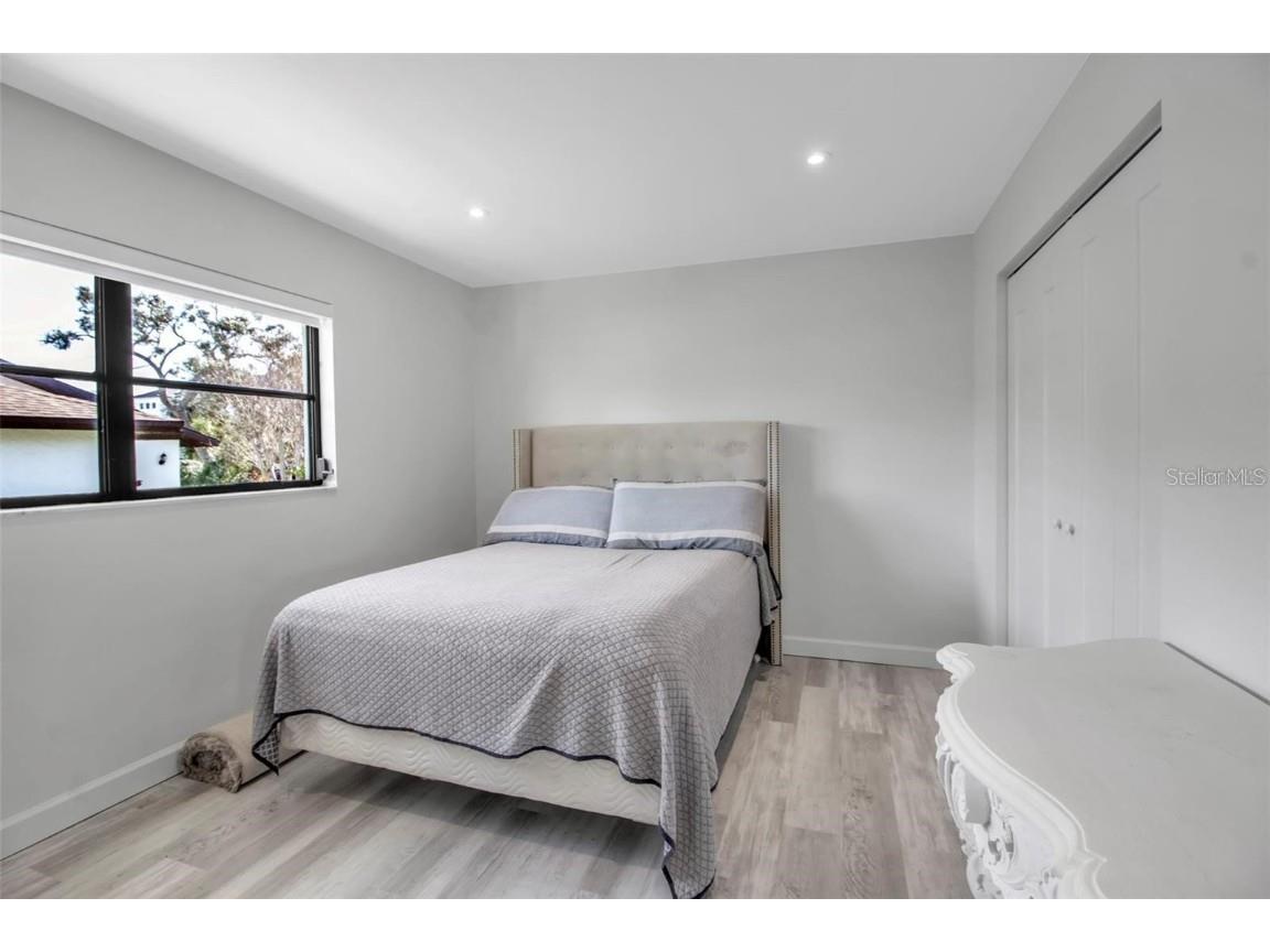 1649 Stanford Lane Sarasota FL 34231 A4609574 image12