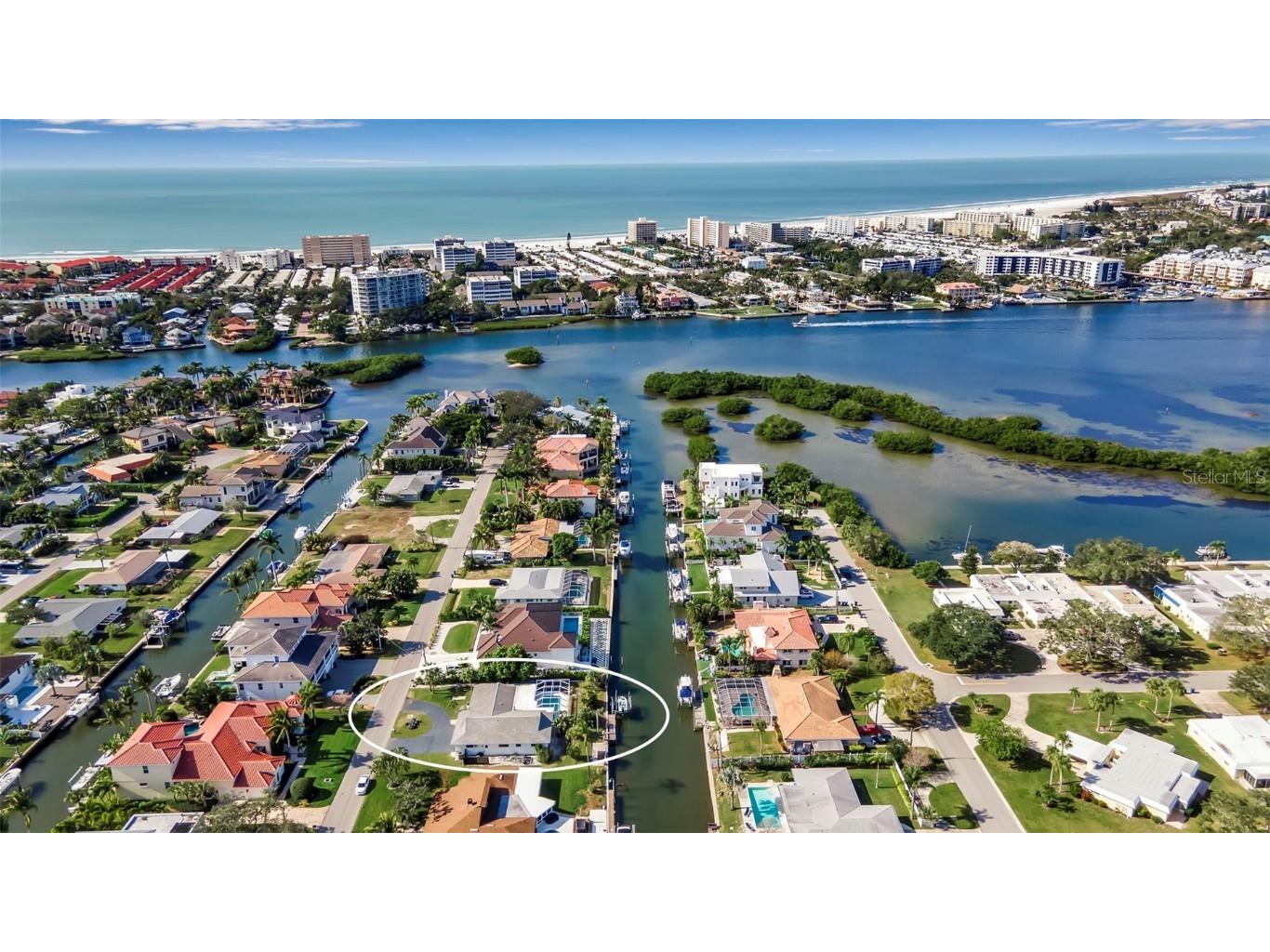 1649 Stanford Lane Sarasota FL 34231 A4671072 image1