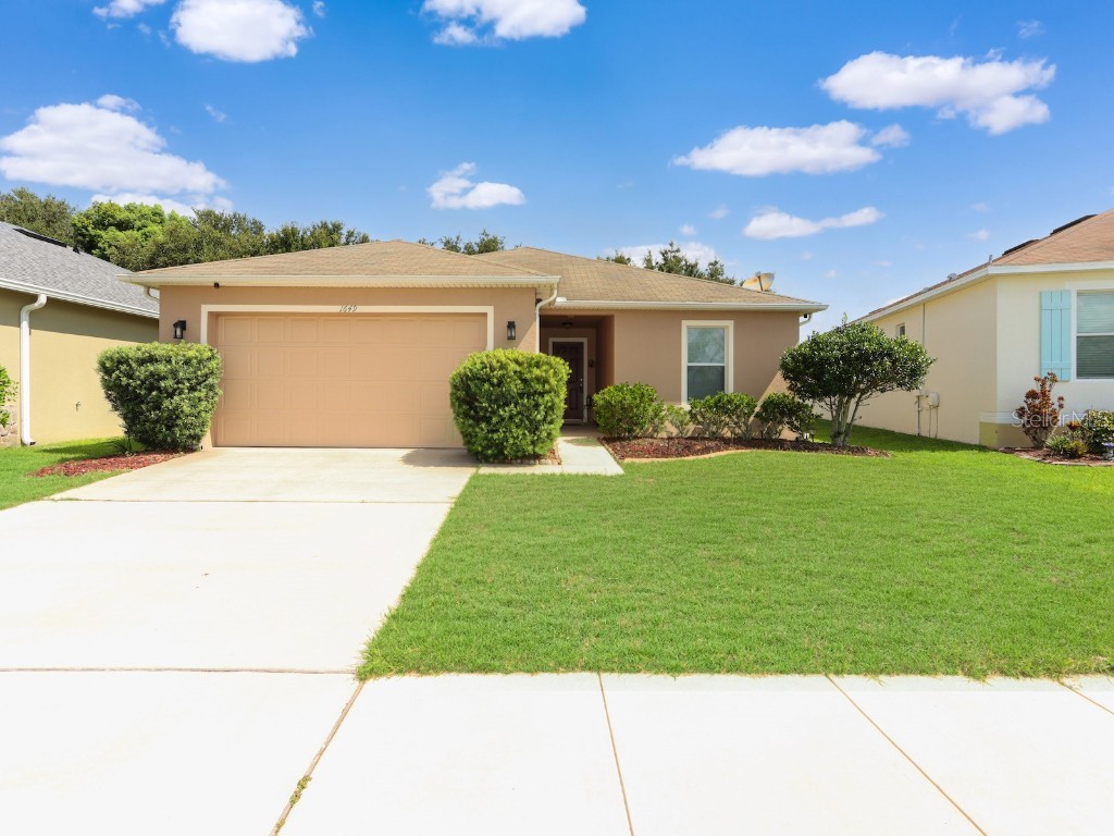 1649 Strathmore Circle Mount Dora FL 32757 S5089353 image1