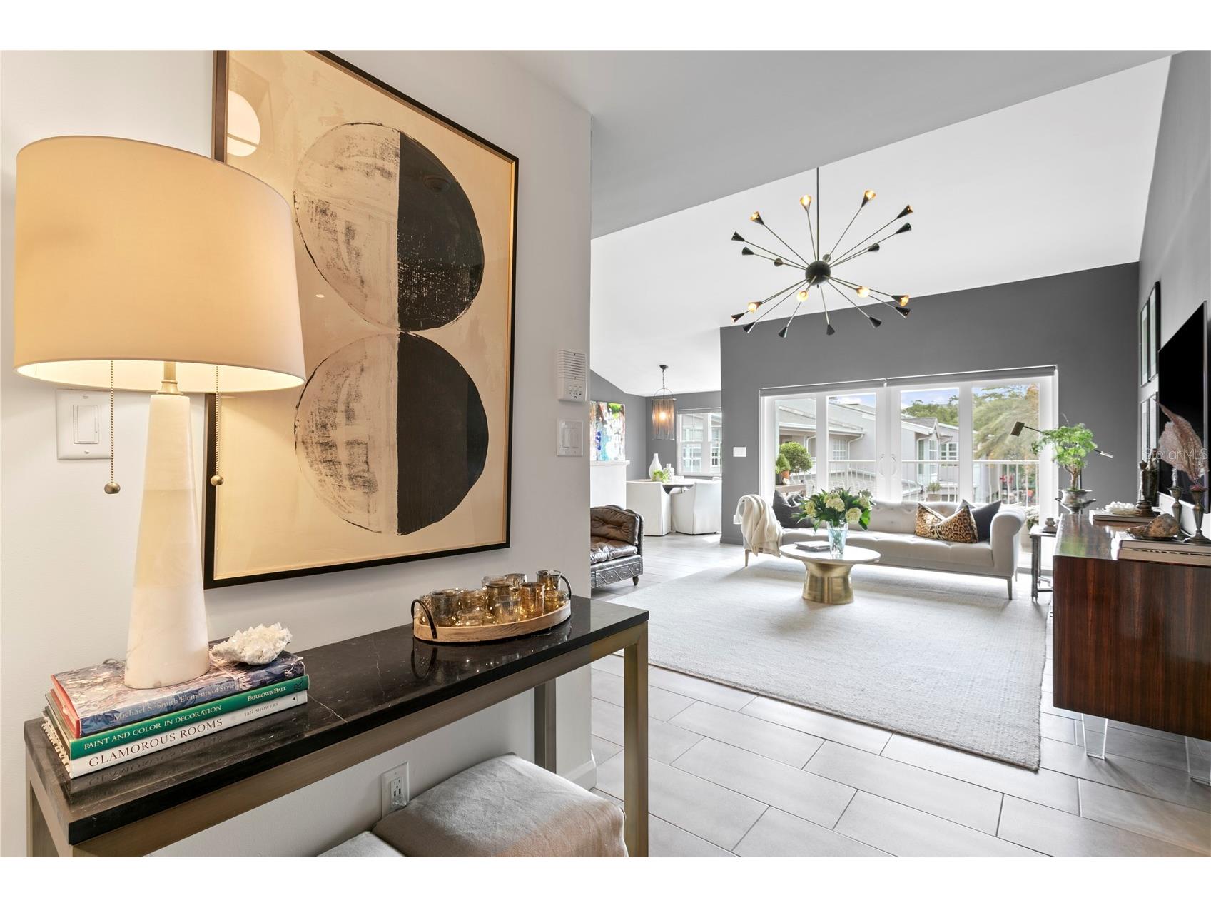 1649 W Snow Circle #E203 Tampa FL 33606 TB8507128 image2