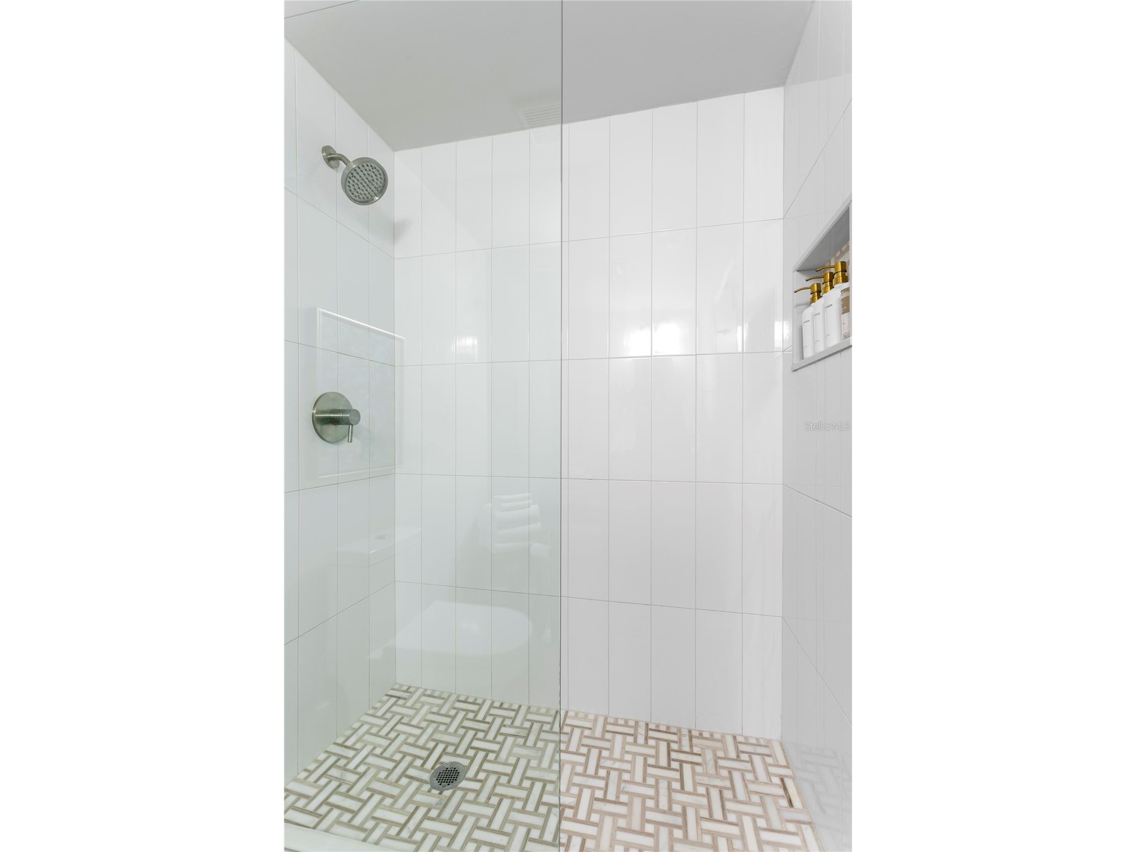 1649 W Snow Circle #E203 Tampa FL 33606 TB8507128 image22