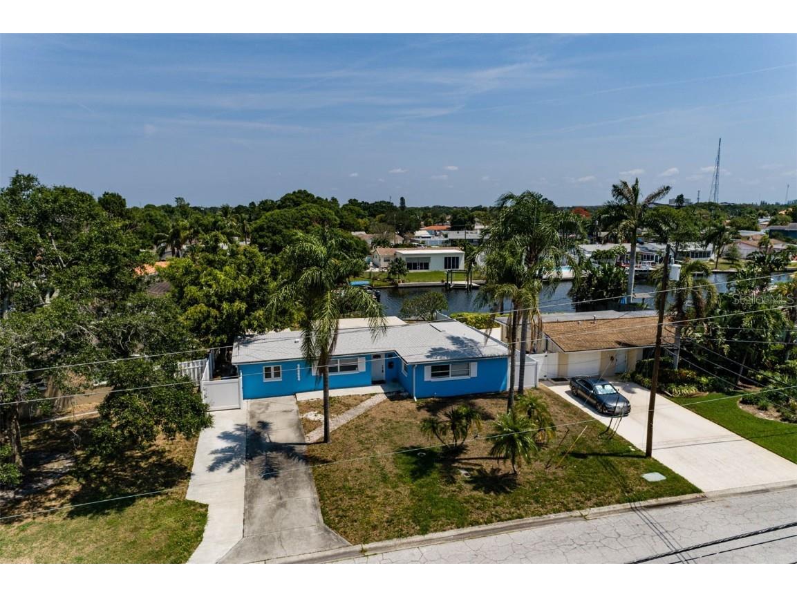 165 92nd Avenue N Saint Petersburg FL 33702 U8200564 image1