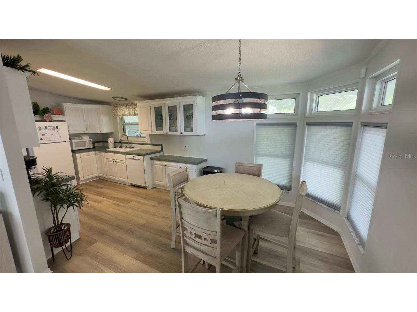 165 Lakeview Drive Palmetto FL 34221 A4666712 image10