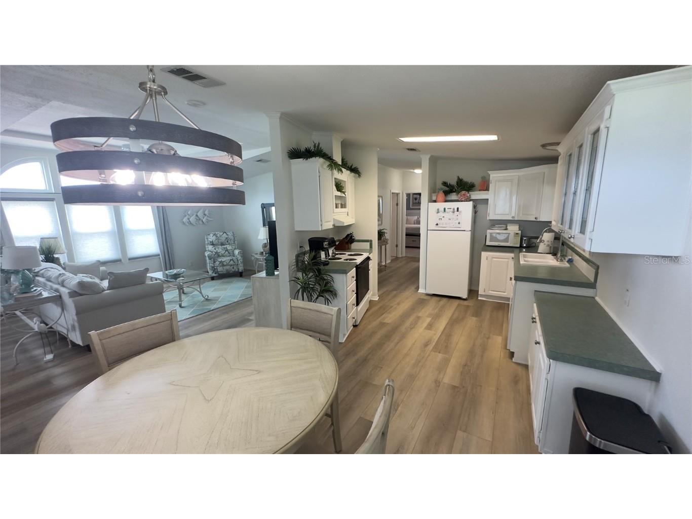 165 Lakeview Drive Palmetto FL 34221 A4666712 image12