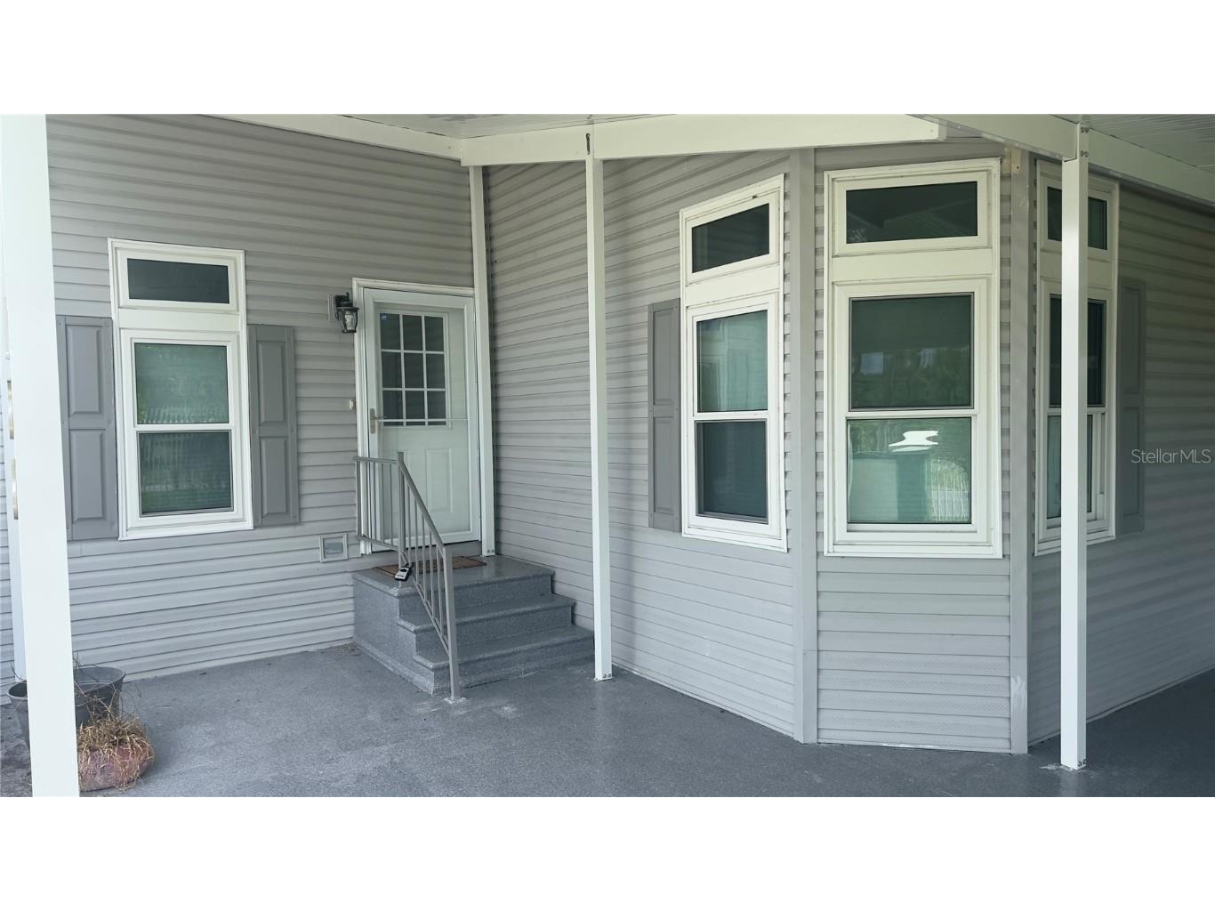 165 Lakeview Drive Palmetto FL 34221 A4666712 image2